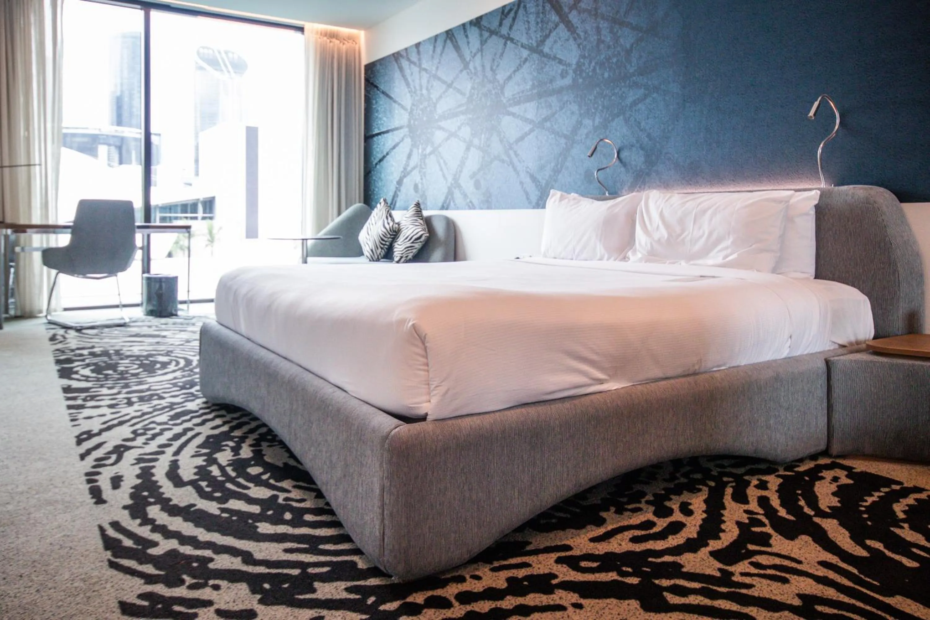 Bed in Novotel Brisbane South Bank