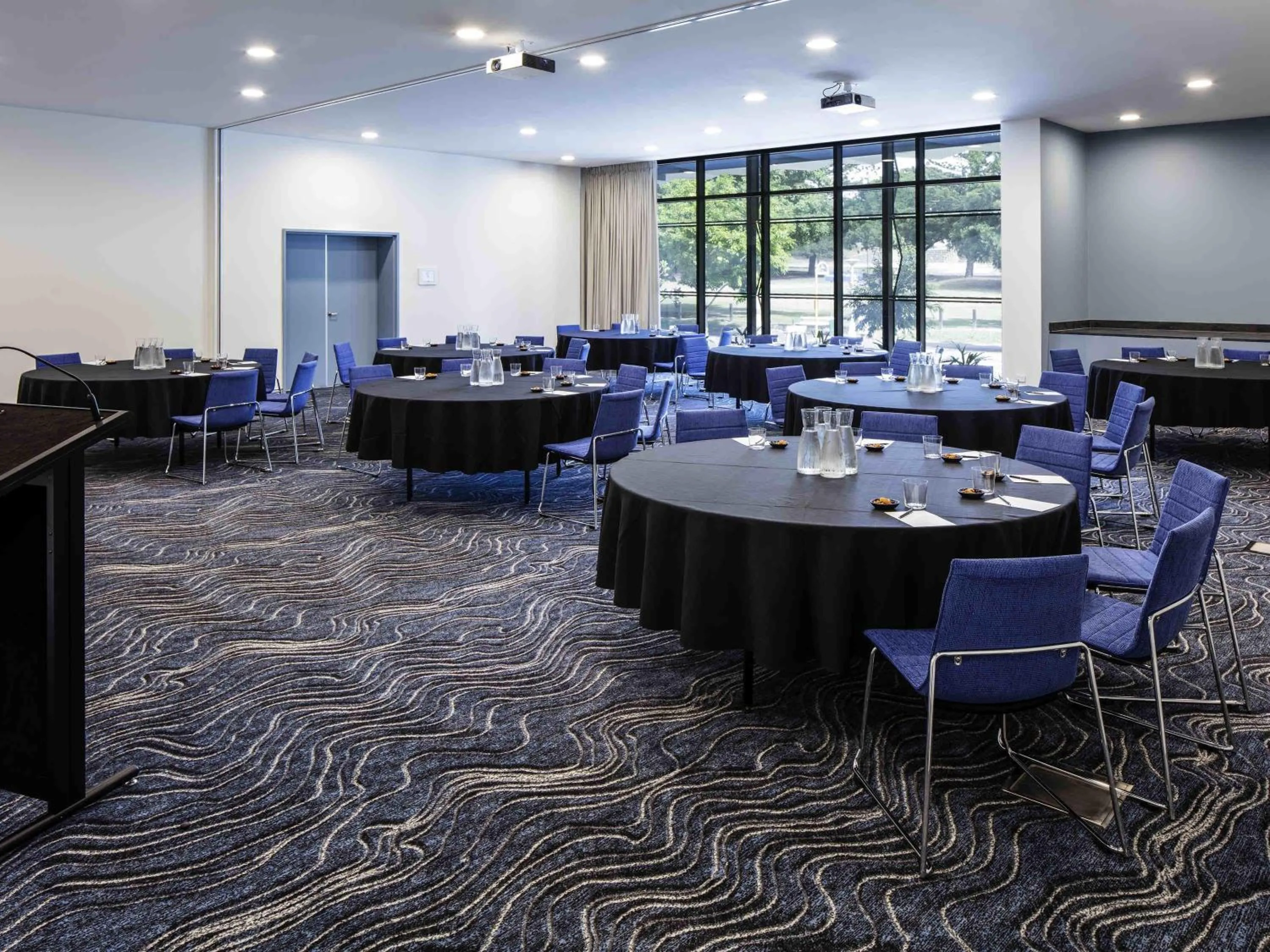 Meeting/conference room in Novotel Brisbane South Bank