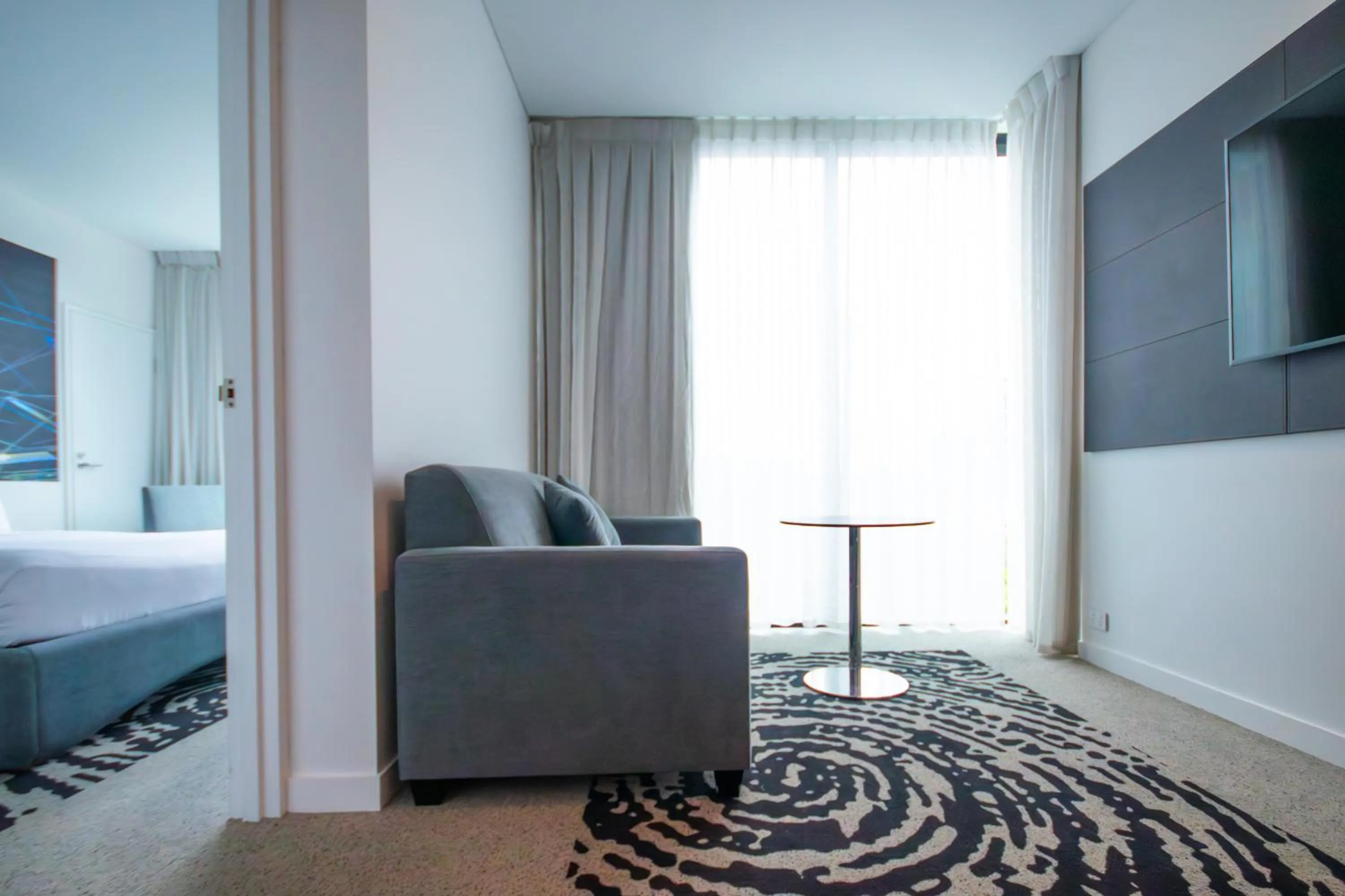 Bed in Novotel Brisbane South Bank