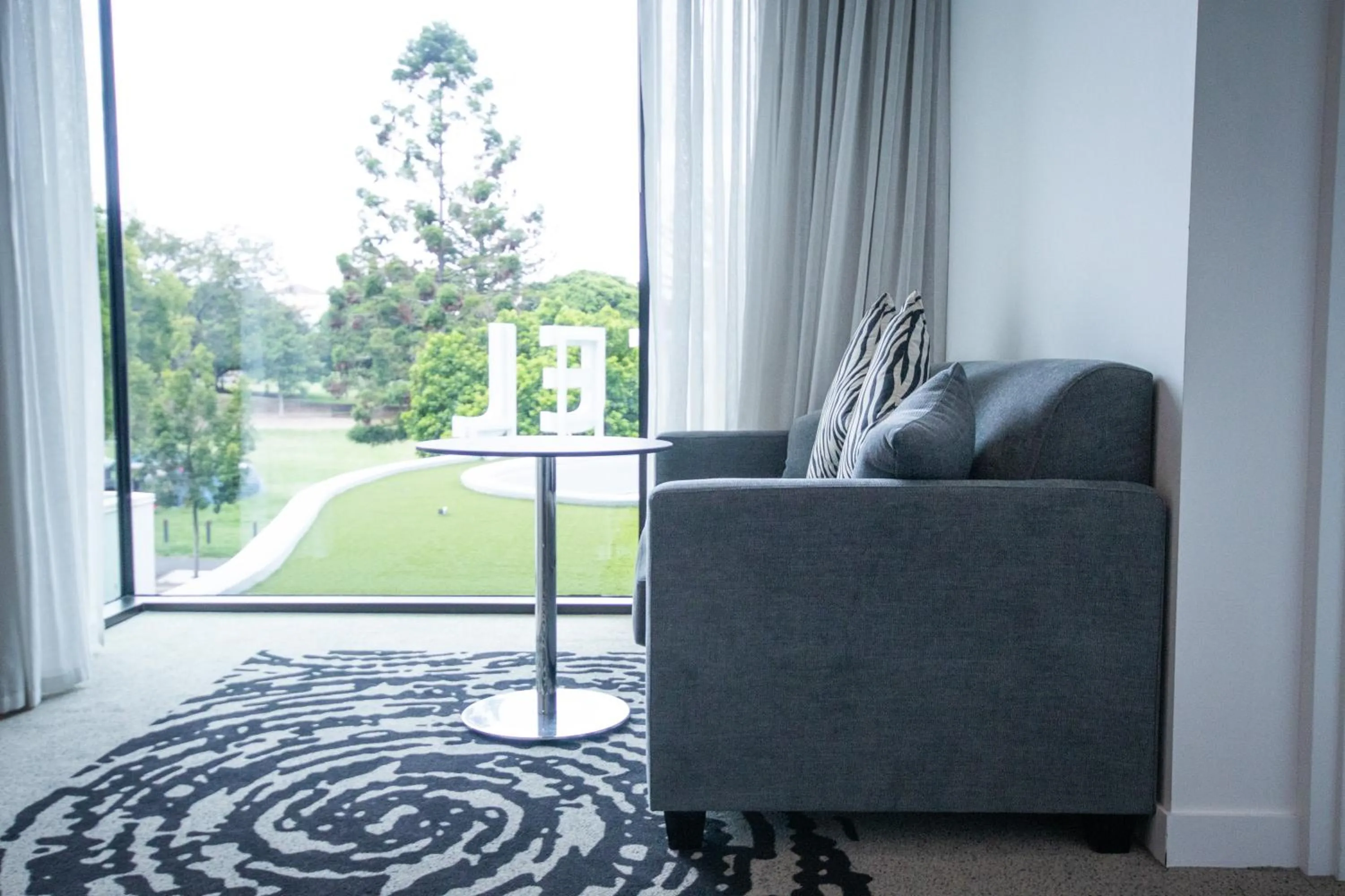 Living room in Novotel Brisbane South Bank