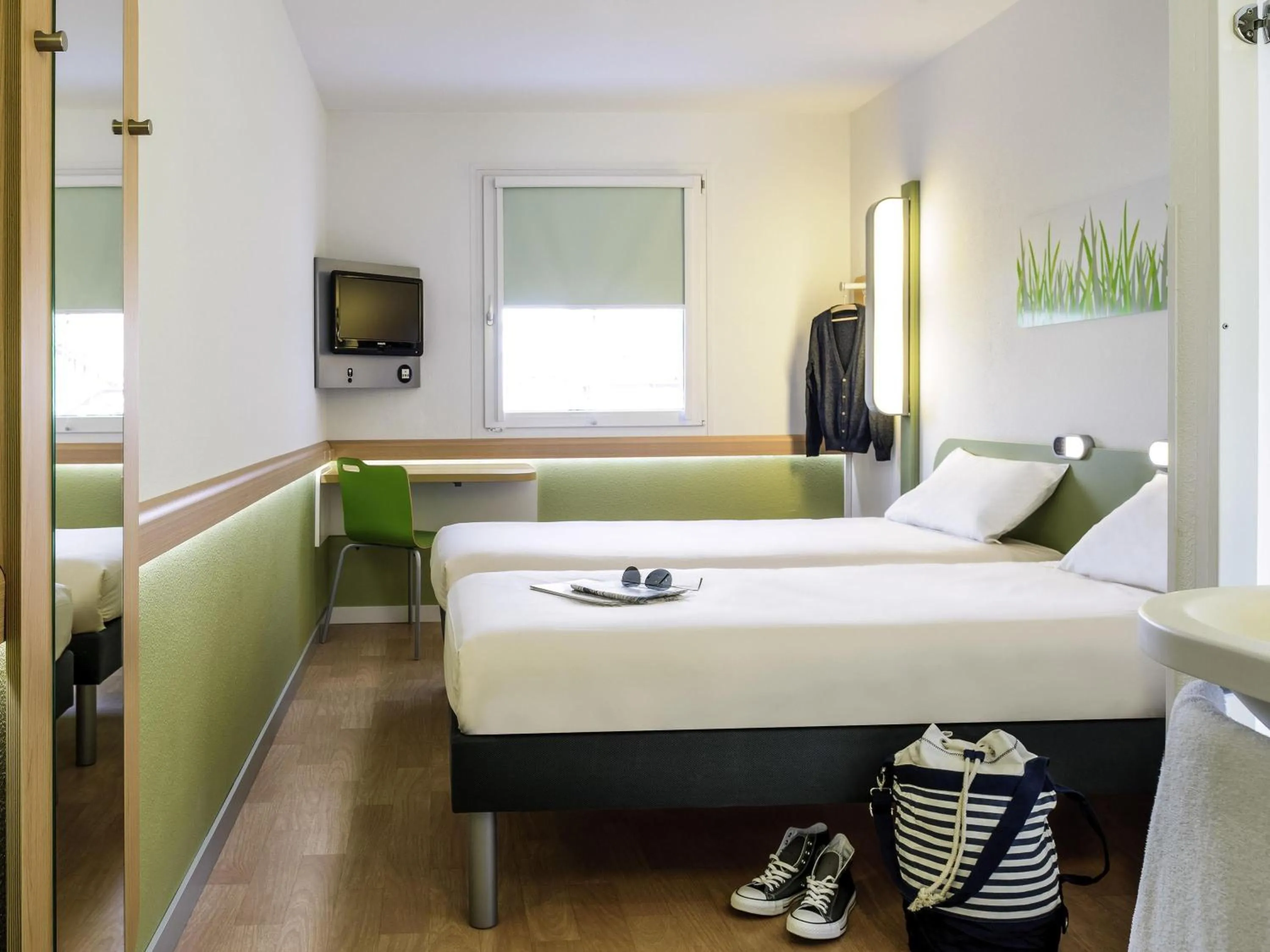 Bedroom, Bed in ibis budget Patos de Minas