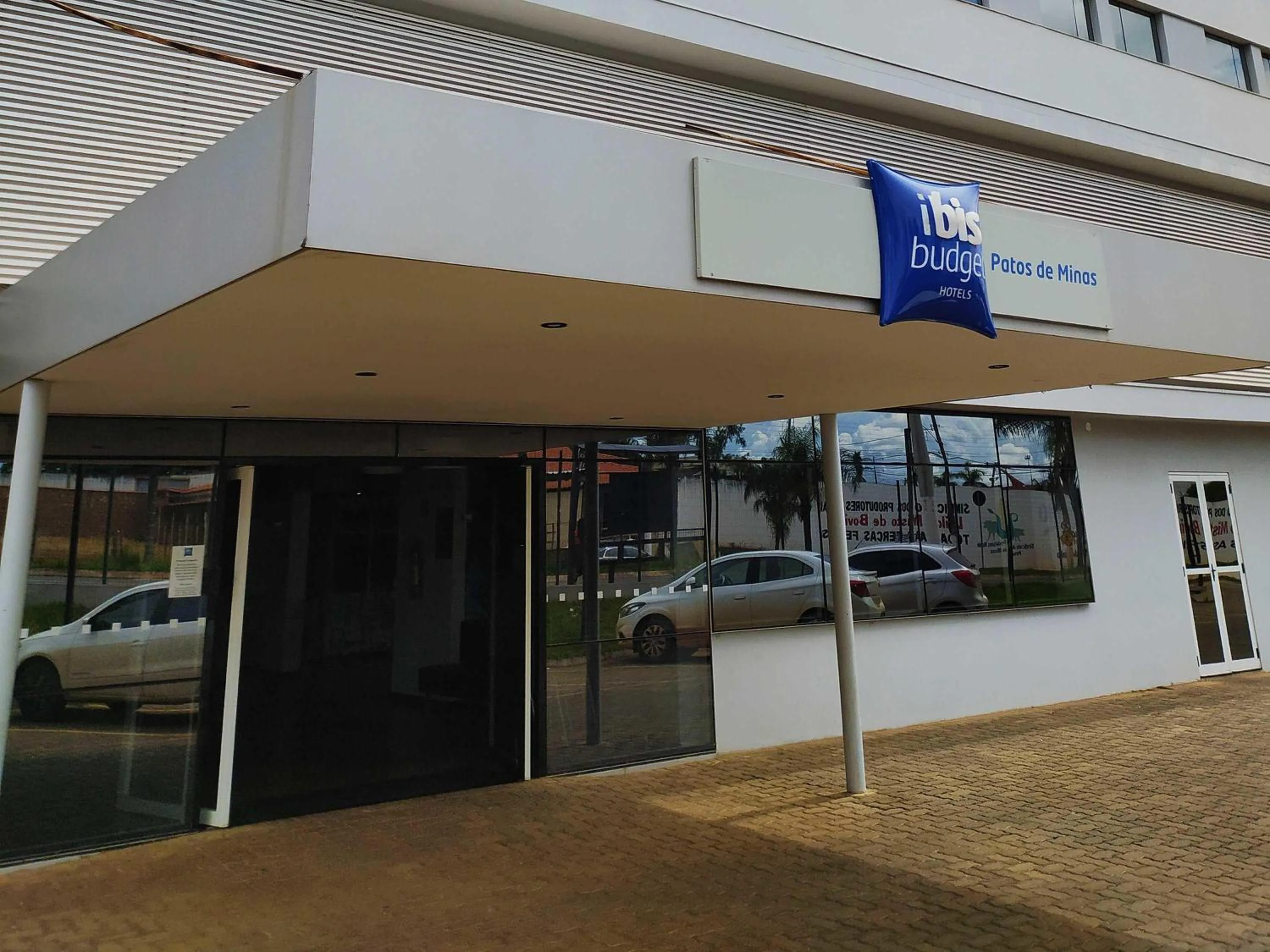 Property building in ibis budget Patos de Minas