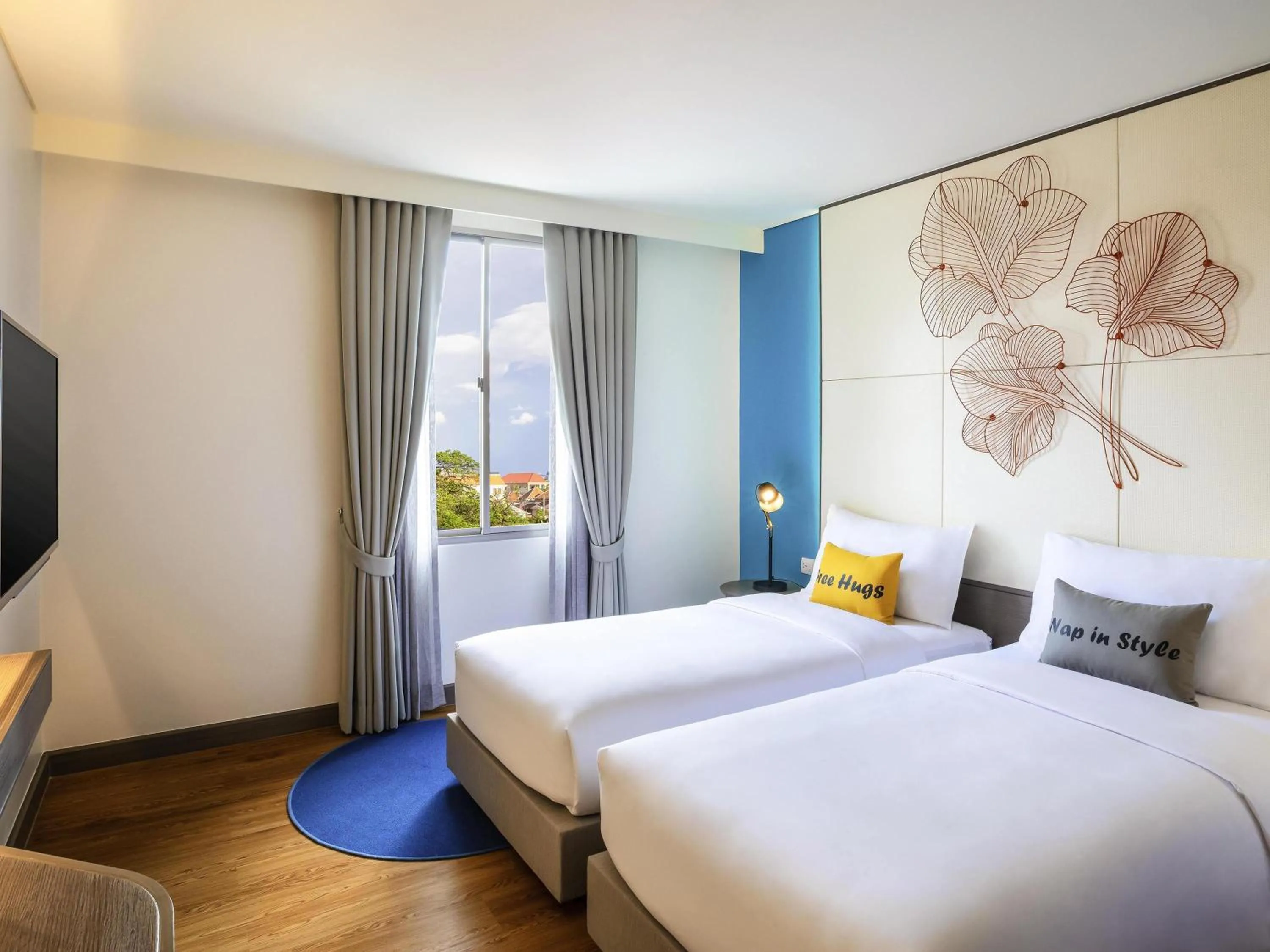 Bedroom, Bed in ibis Styles Siem Reap
