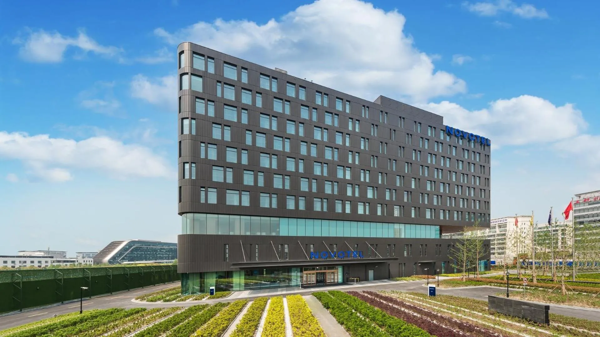 Property building in Novotel Shanghai Hongqiao