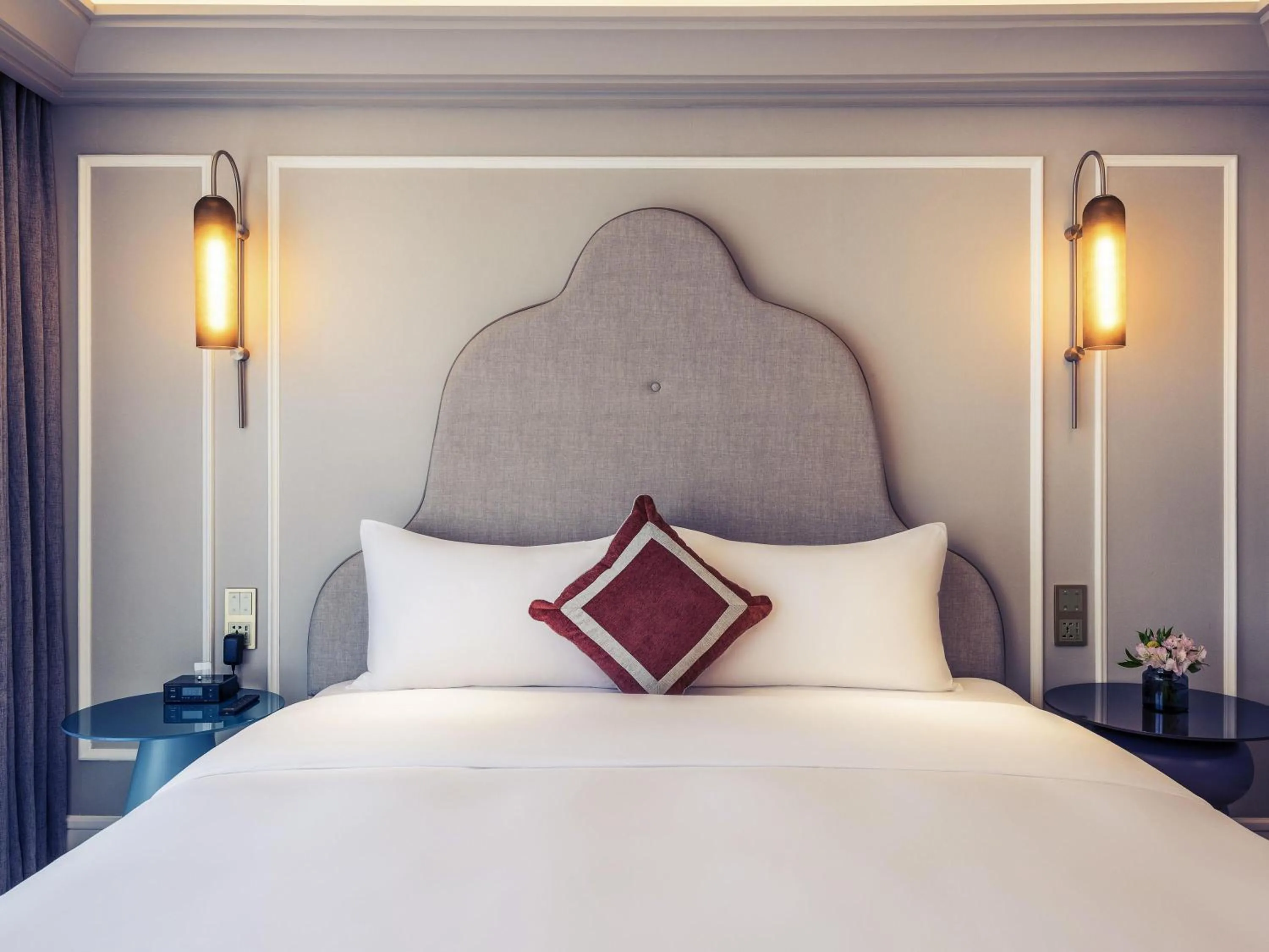 Bedroom, Bed in Mercure Hangzhou West Lake