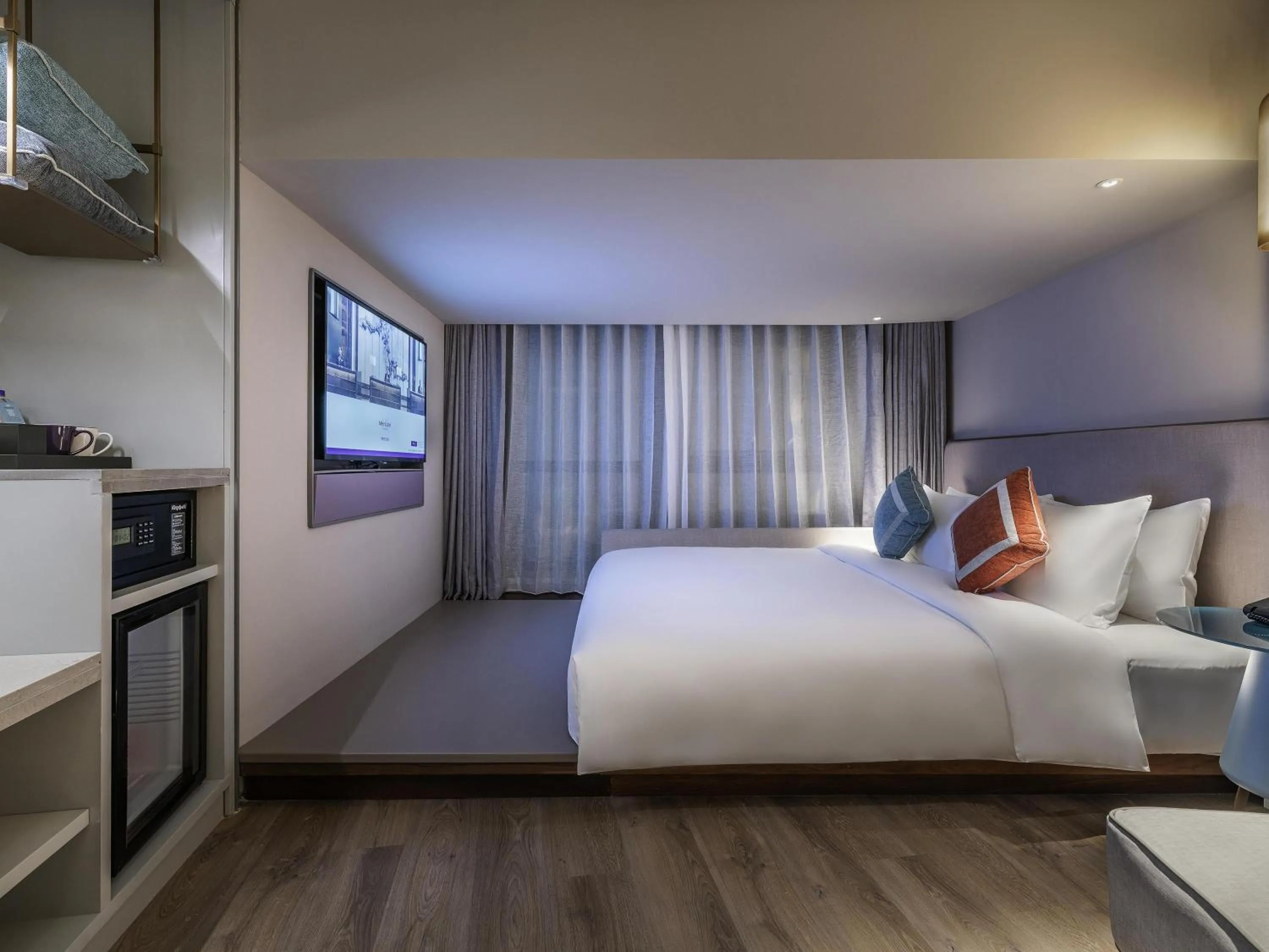 Bedroom, Bed in Mercure Hangzhou West Lake