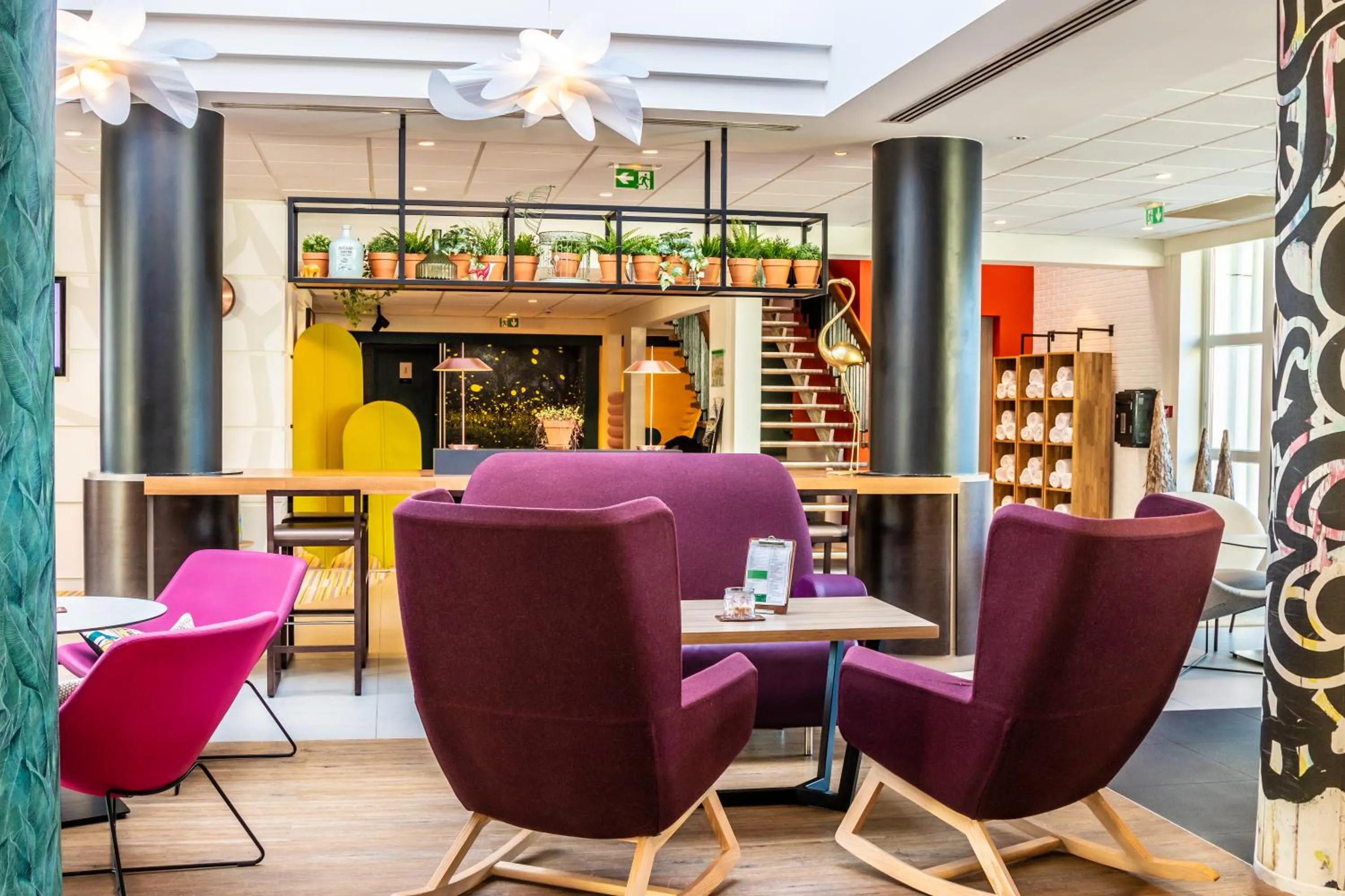 Lobby or reception in ibis Styles Lyon Bron Eurexpo