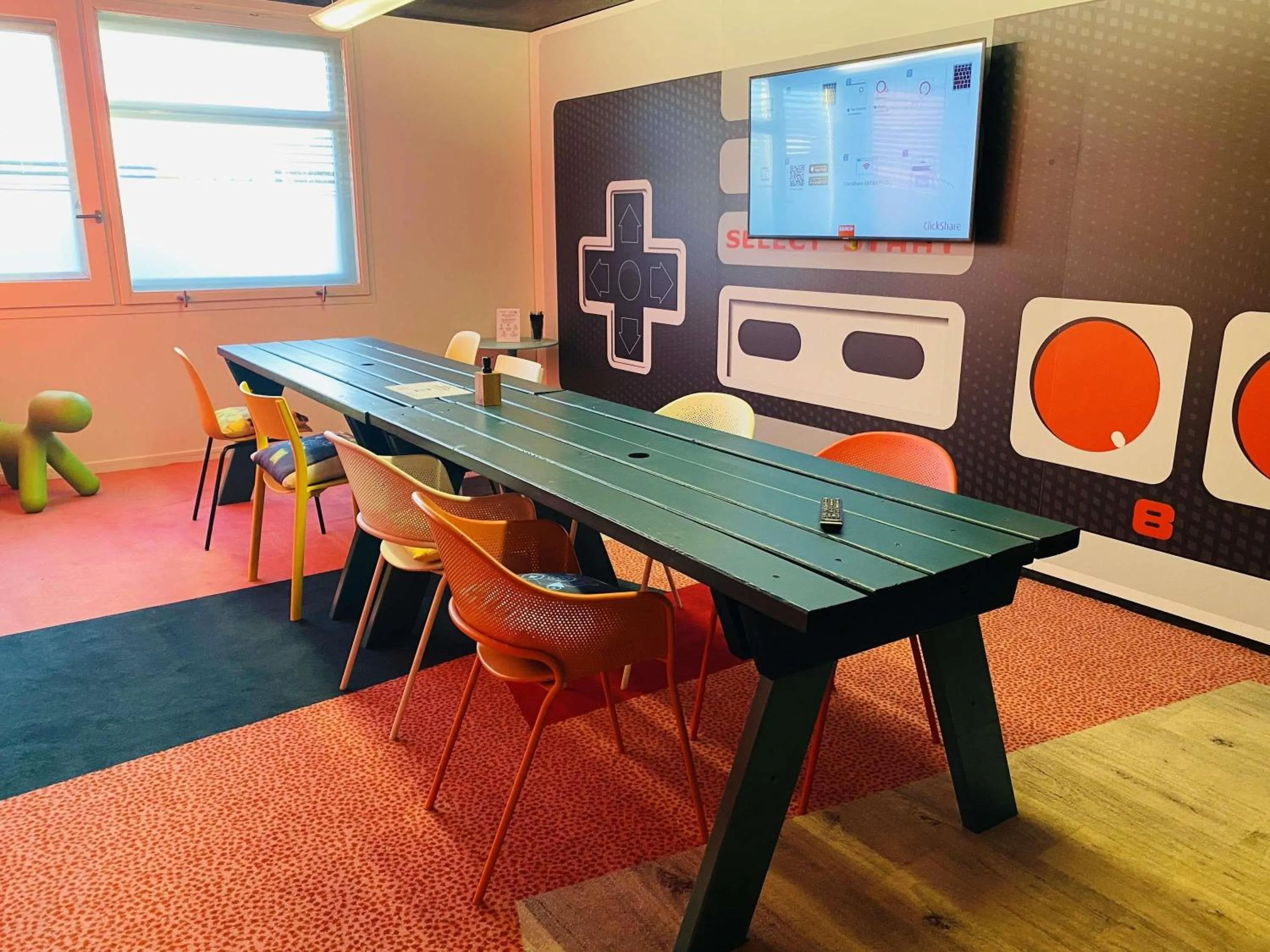 Meeting/conference room in ibis Styles Lyon Bron Eurexpo