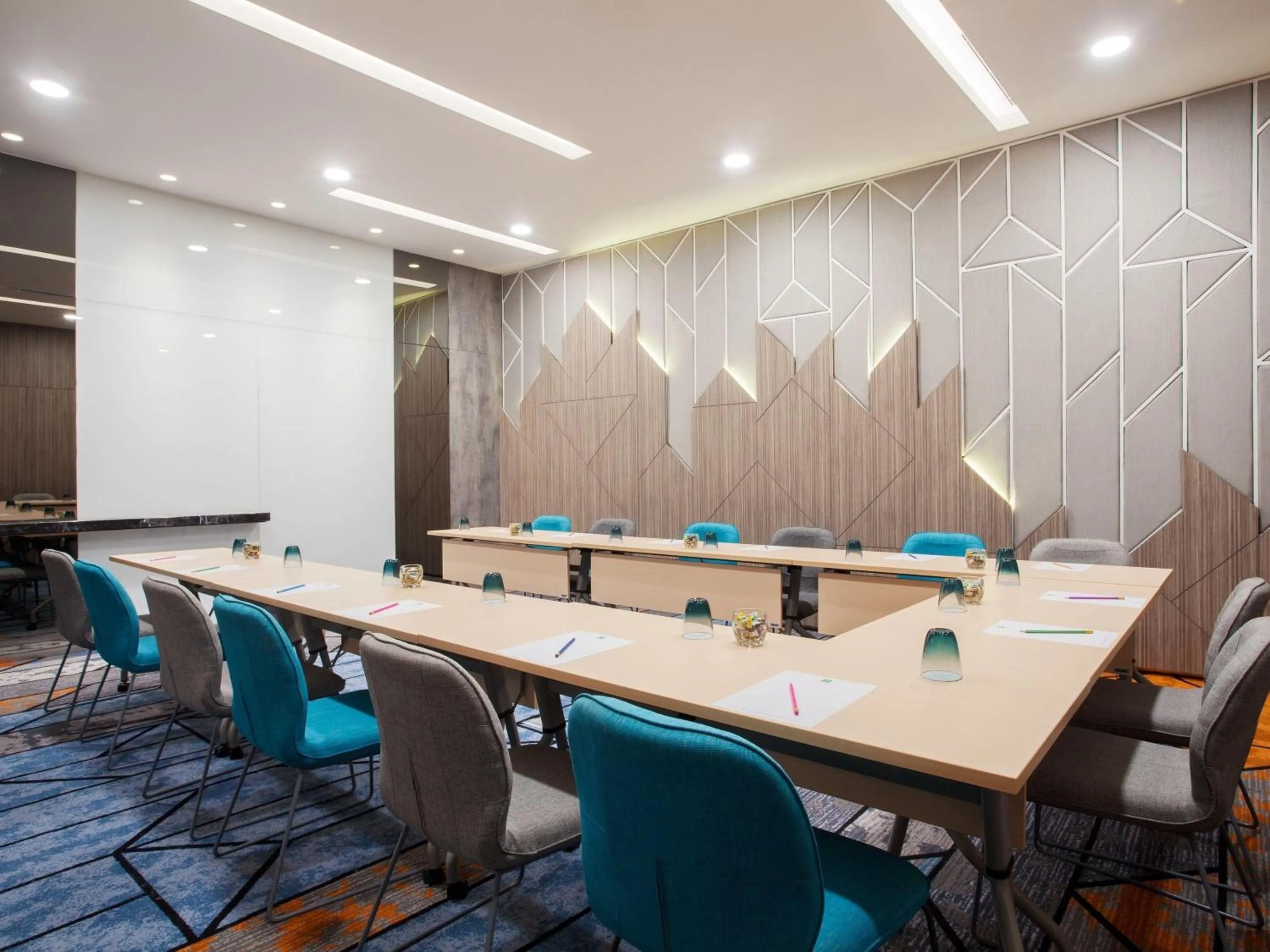 Meeting/conference room in ibis Styles Medan Pattimura