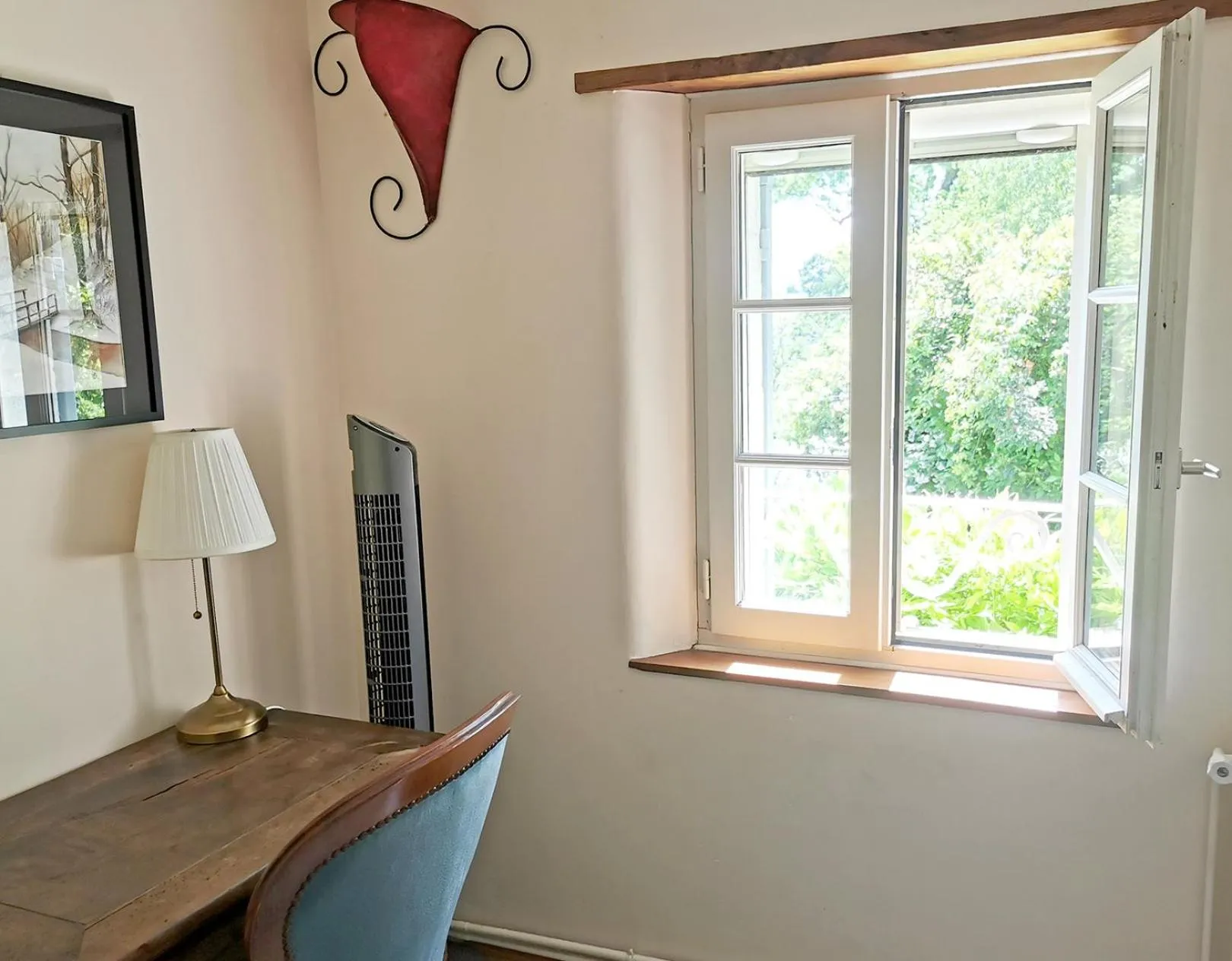 hair dresser in Les Jardins de Camelot