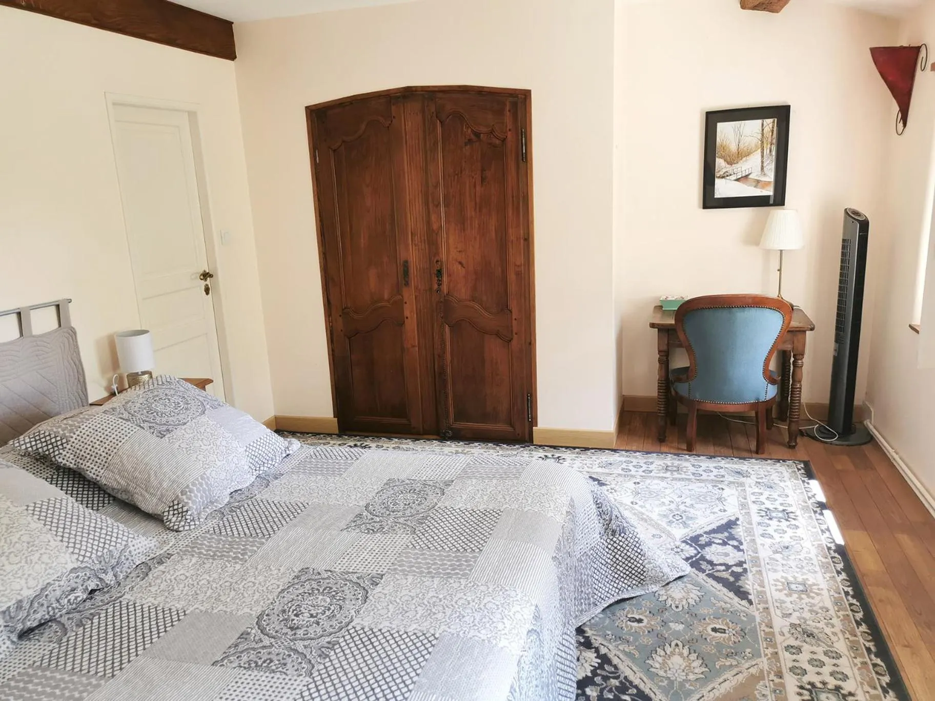 Bed in Les Jardins de Camelot