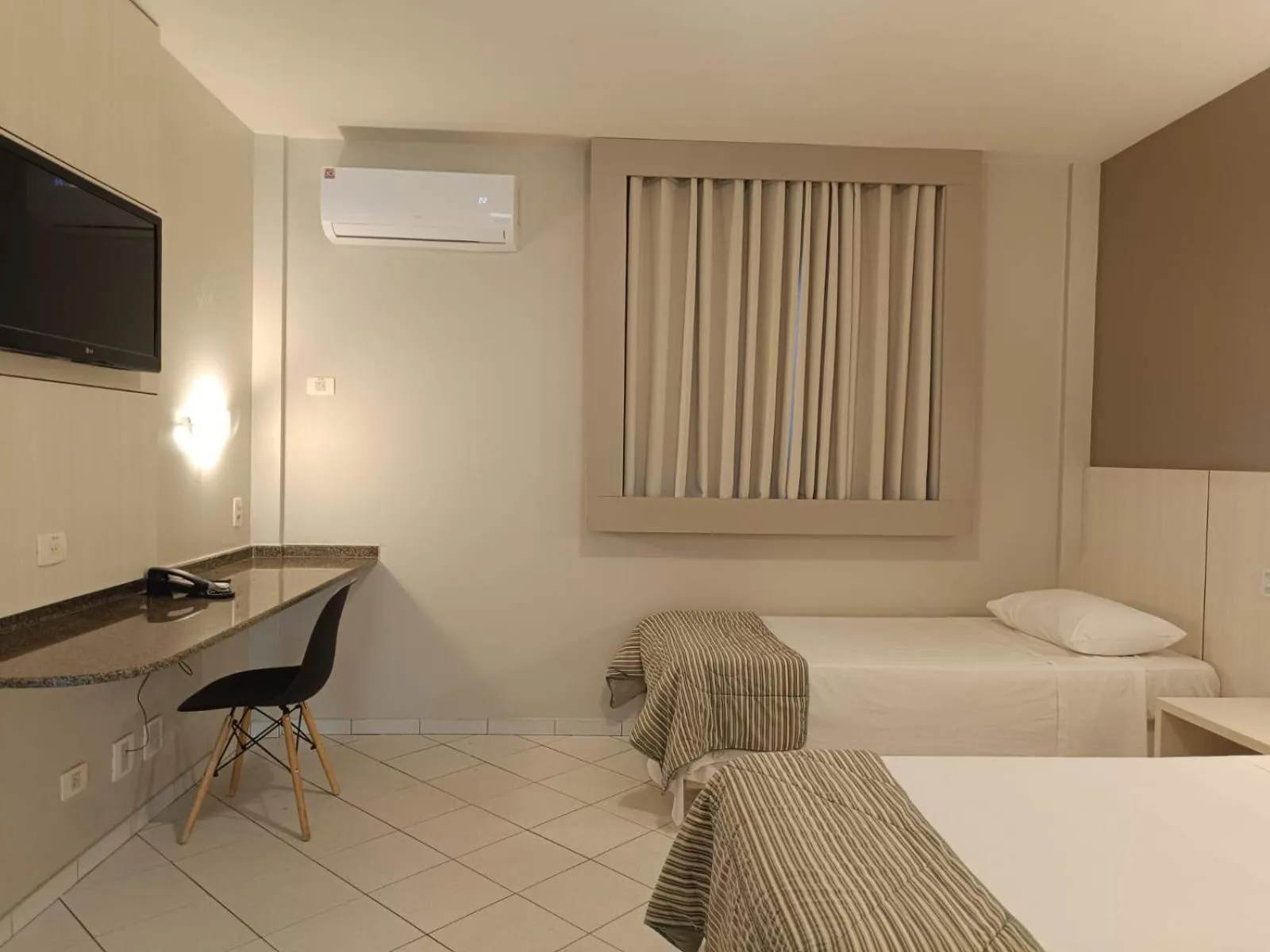 Bedroom, Bed in Hotel GAPH Maringa - Economico Mini Resort