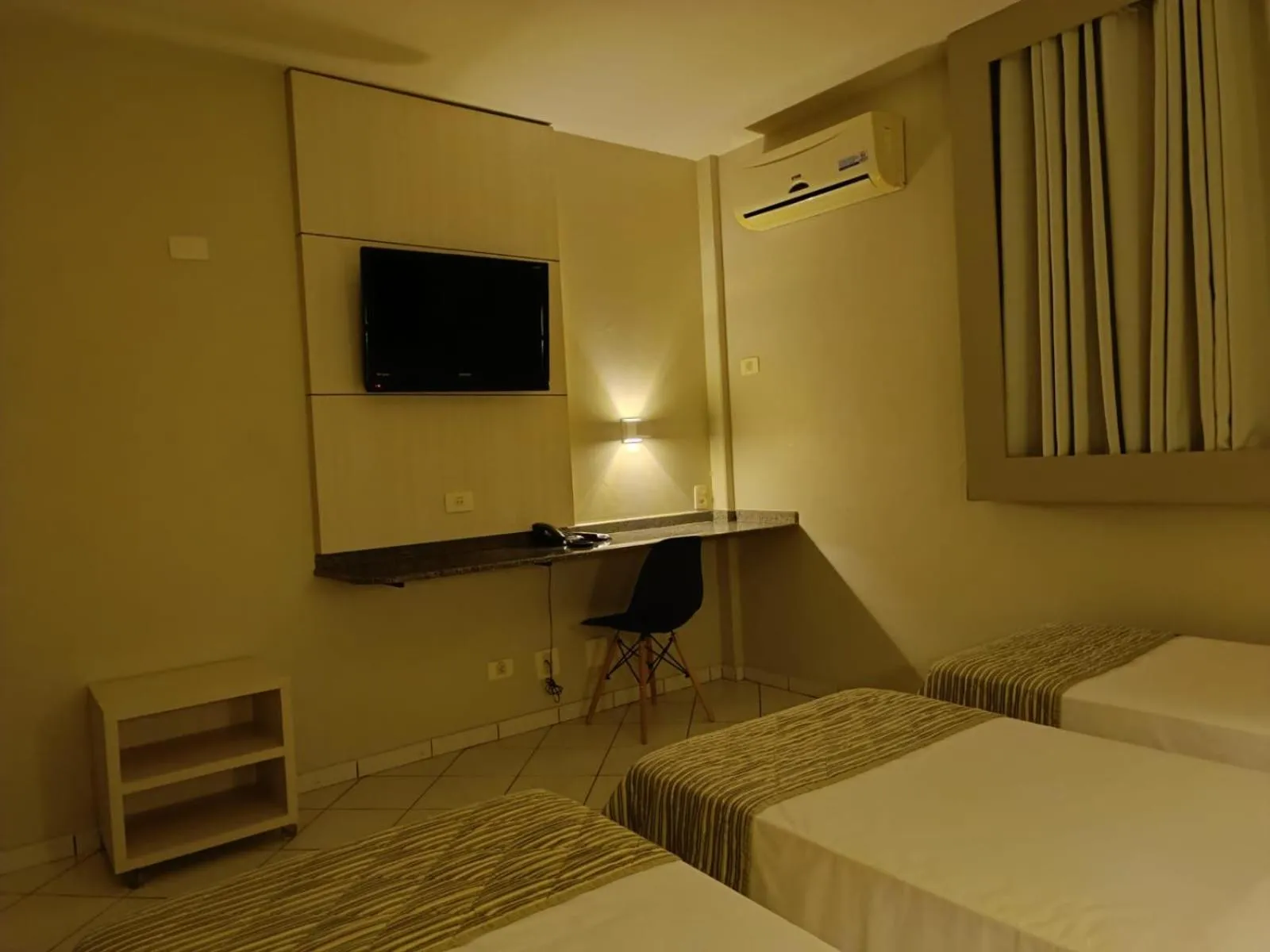 safe, Bed in Hotel GAPH Maringa - Economico Mini Resort