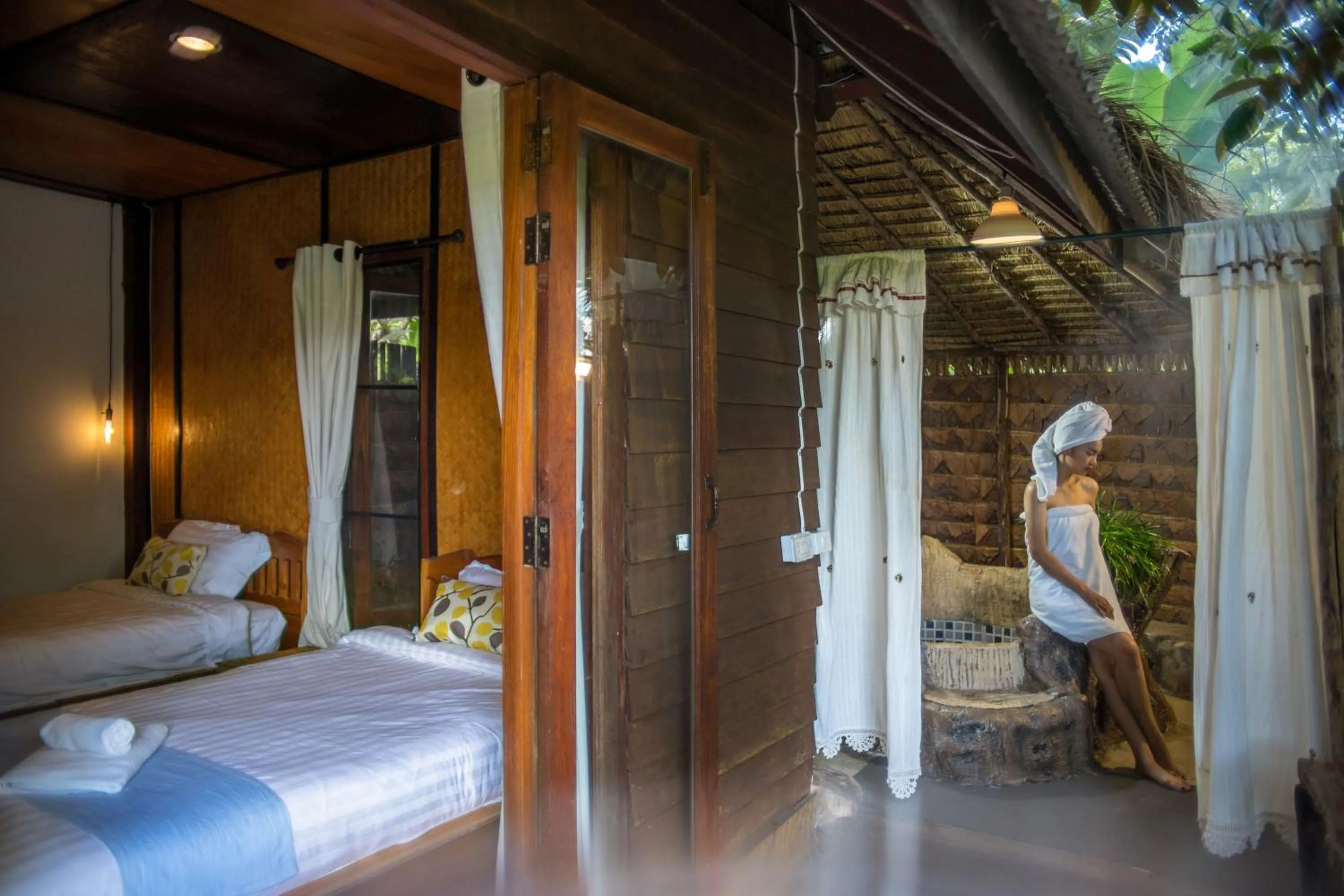 Activities, Bed in Kalm Pai