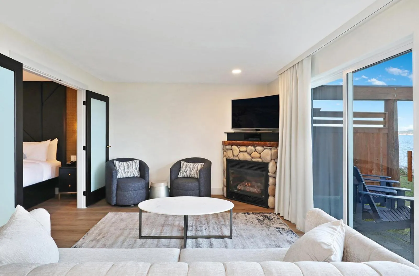 Kingfisher Pacific Resort & Spa