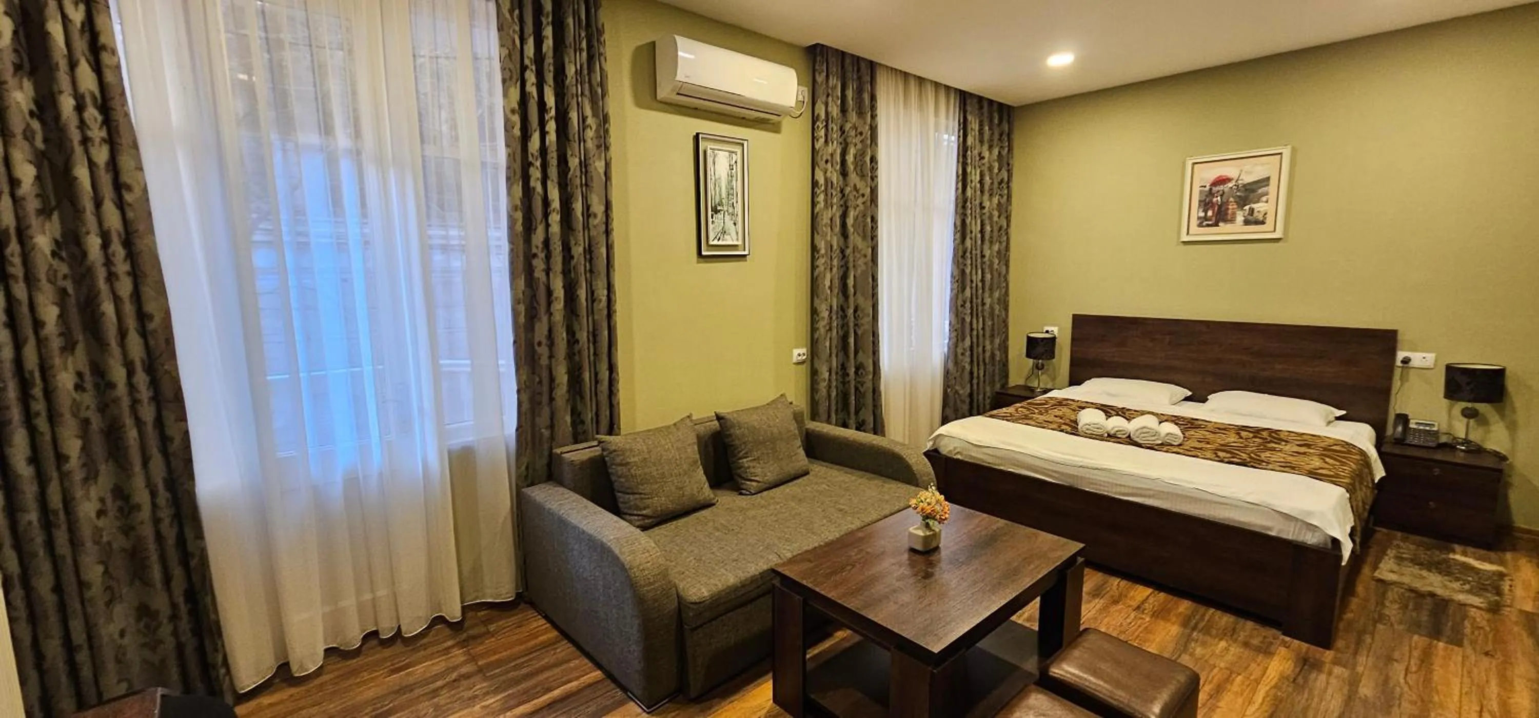 Bed in Hotel Boutique IVERIA