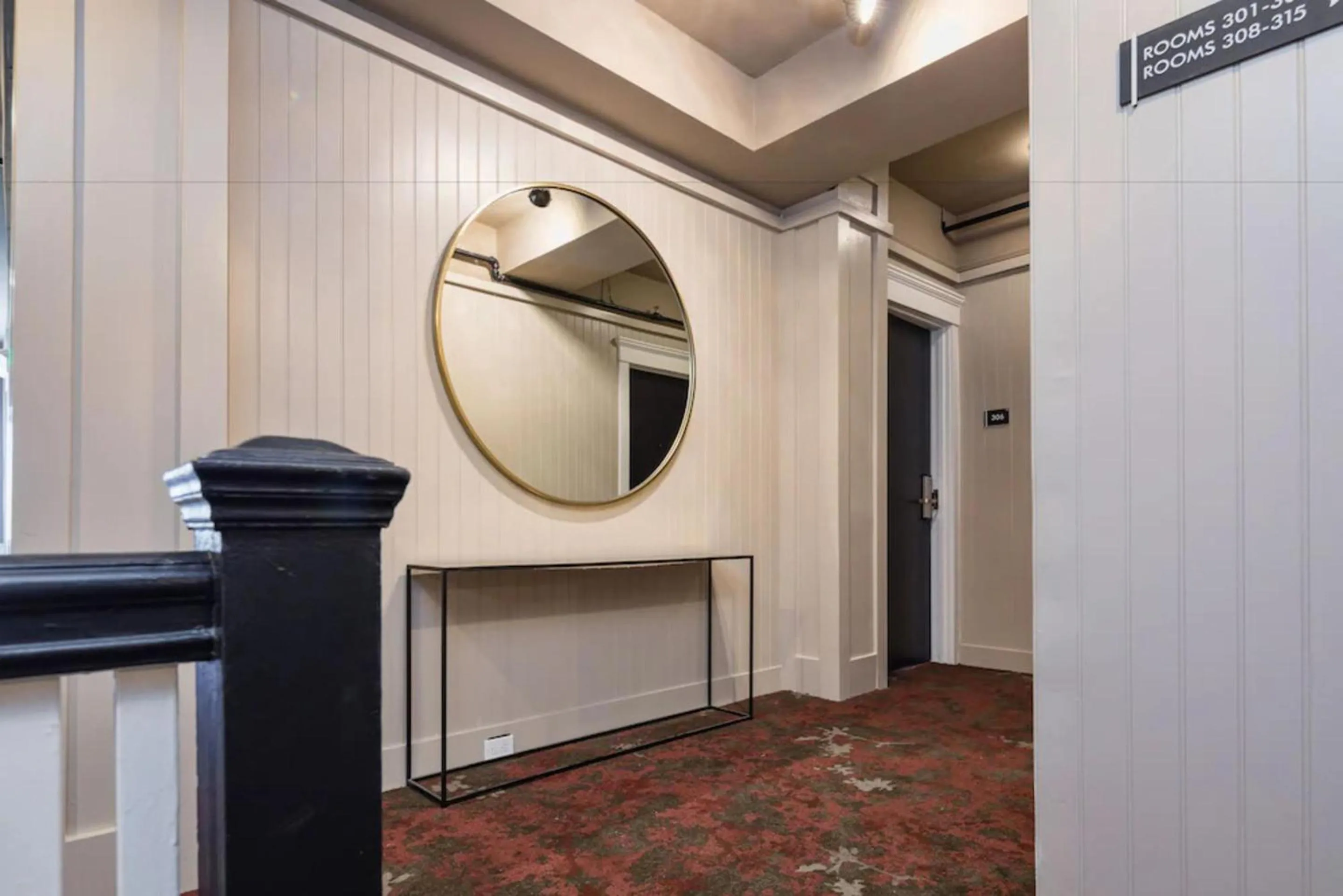 Lobby or reception in Motel 6 San Francisco, CA Civic Center