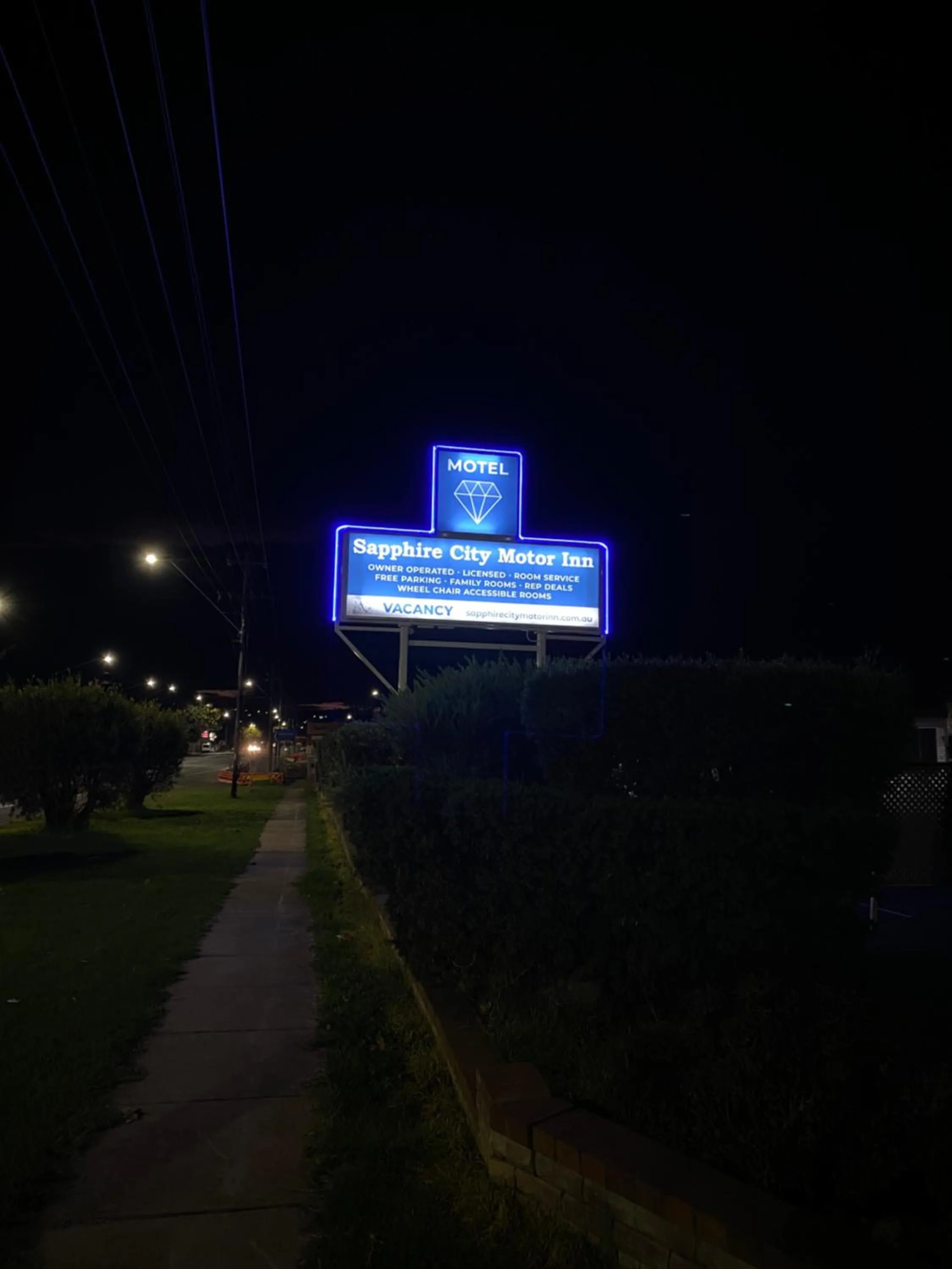 Property building in Sapphire City Motor Inn