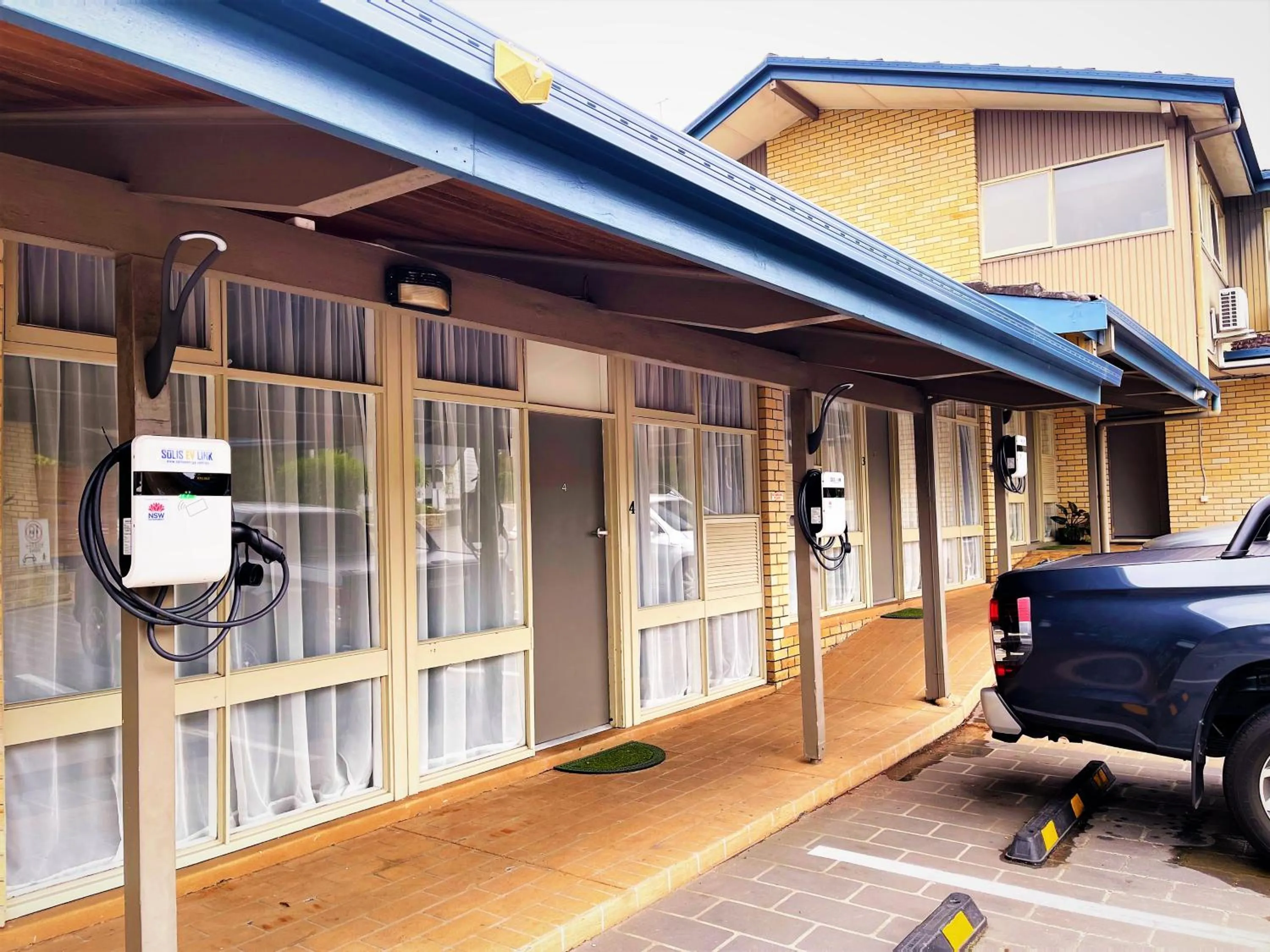 Property building in Jetty Motel The Entrance