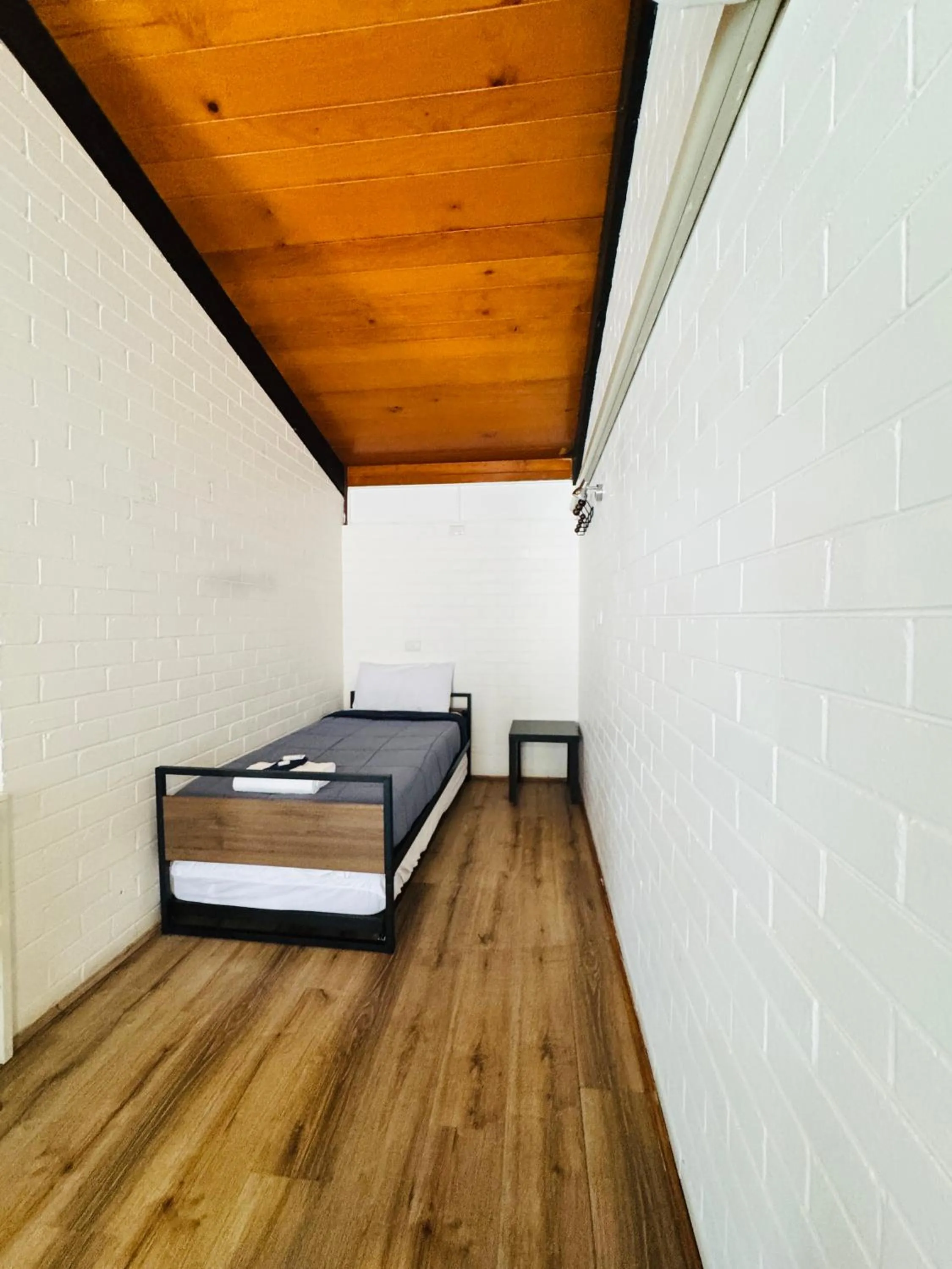 Bedroom, Bed in Jetty Motel The Entrance