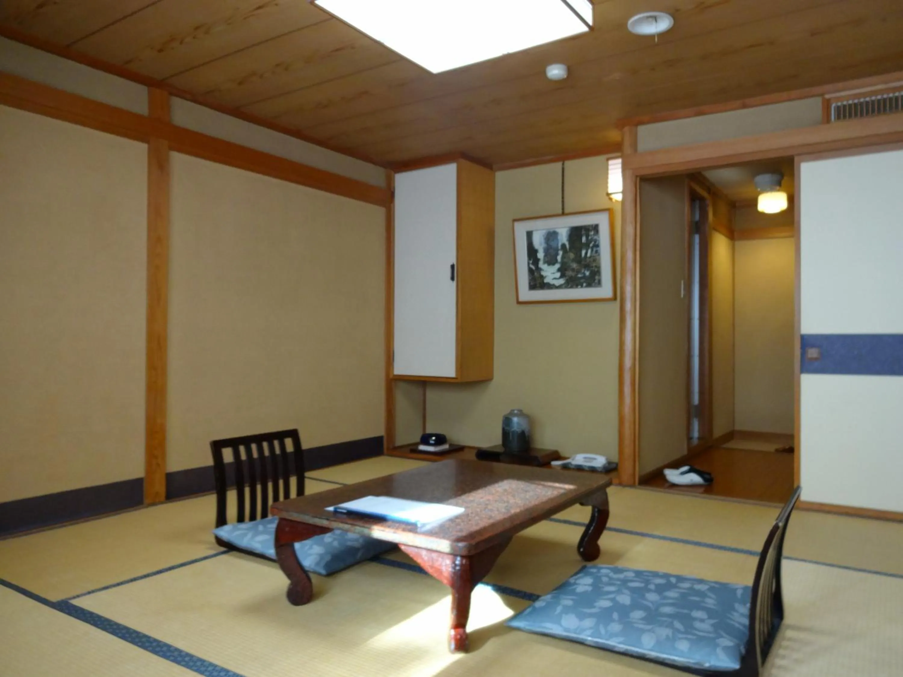 Photo of the whole room in Jizokan Matsuya Ryokan