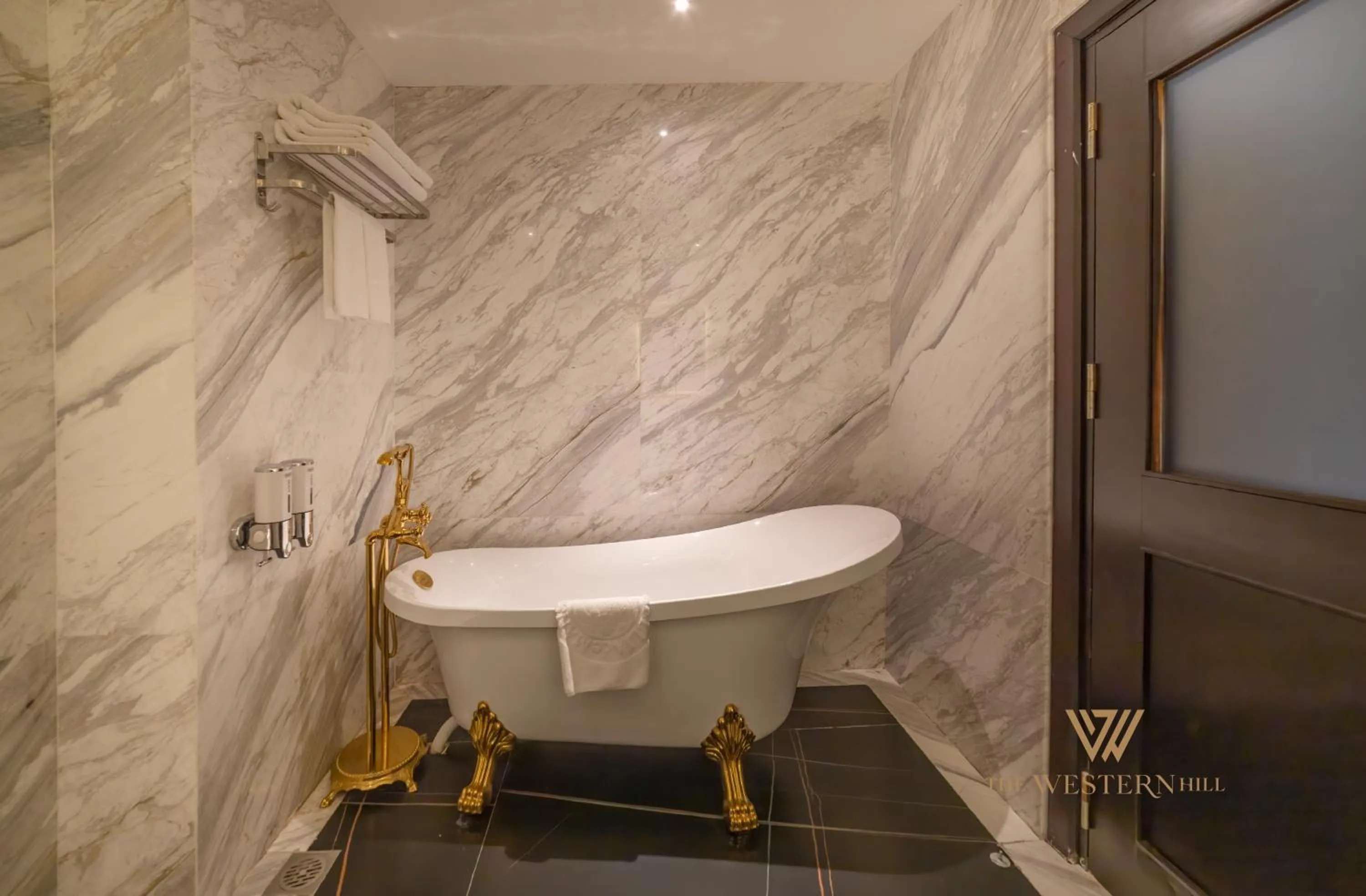 Shower in The Western Hill Dalat Hotel