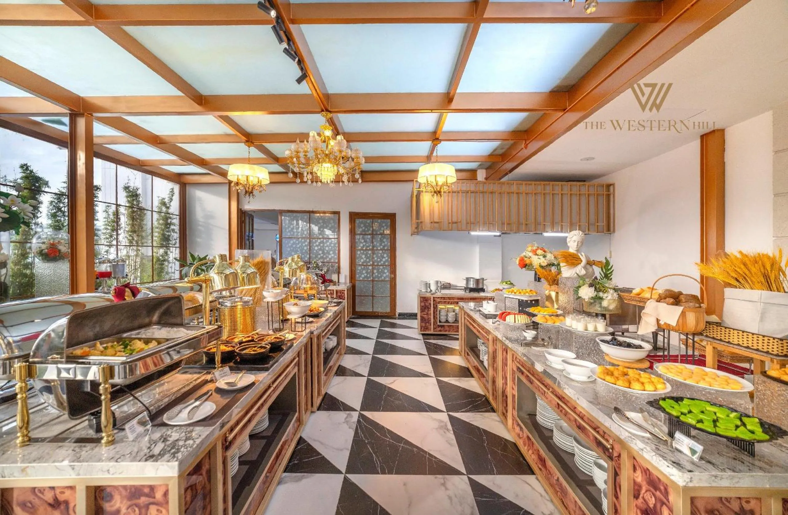 Restaurant/places to eat in The Western Hill Dalat Hotel