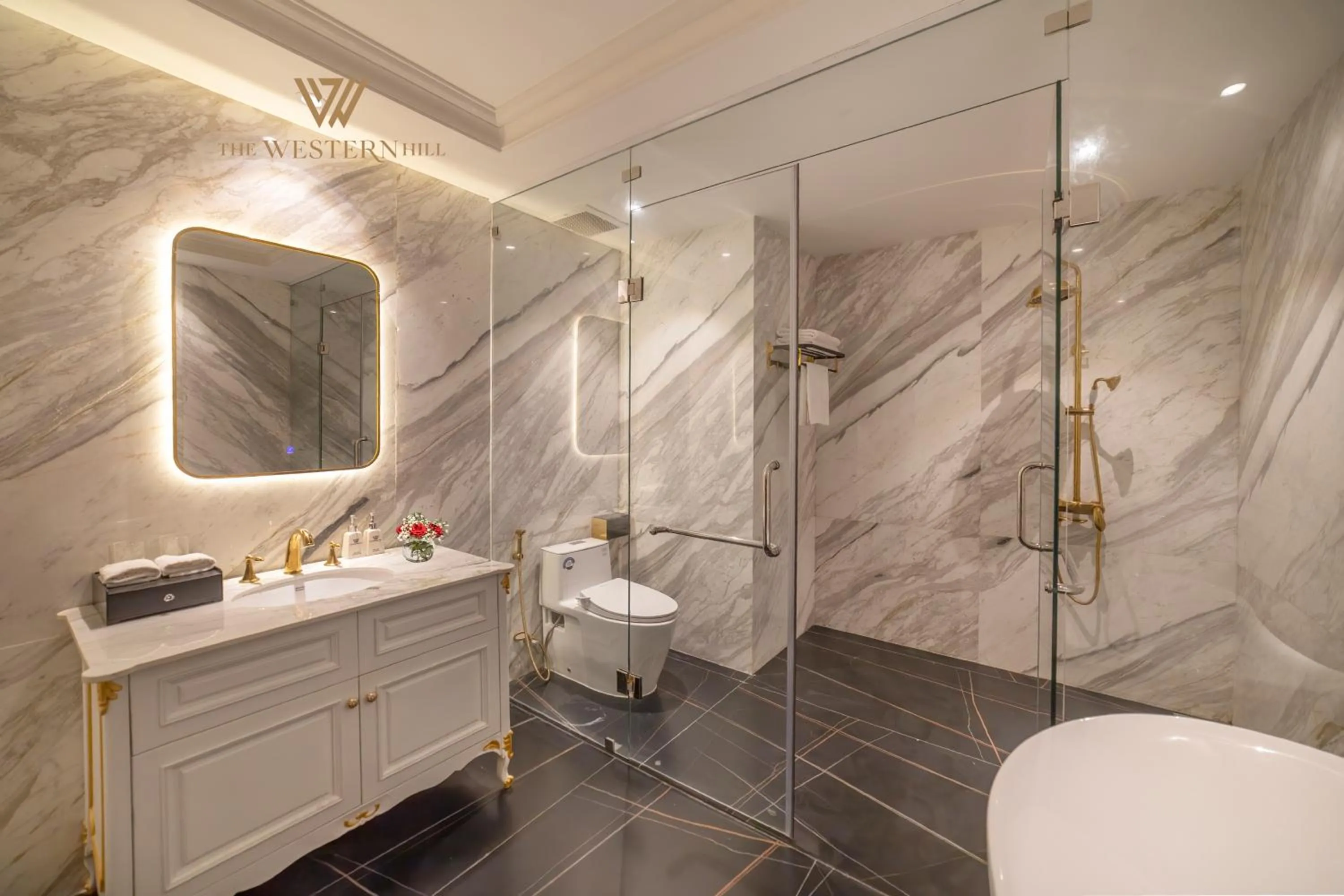 Bathroom in The Western Hill Dalat Hotel