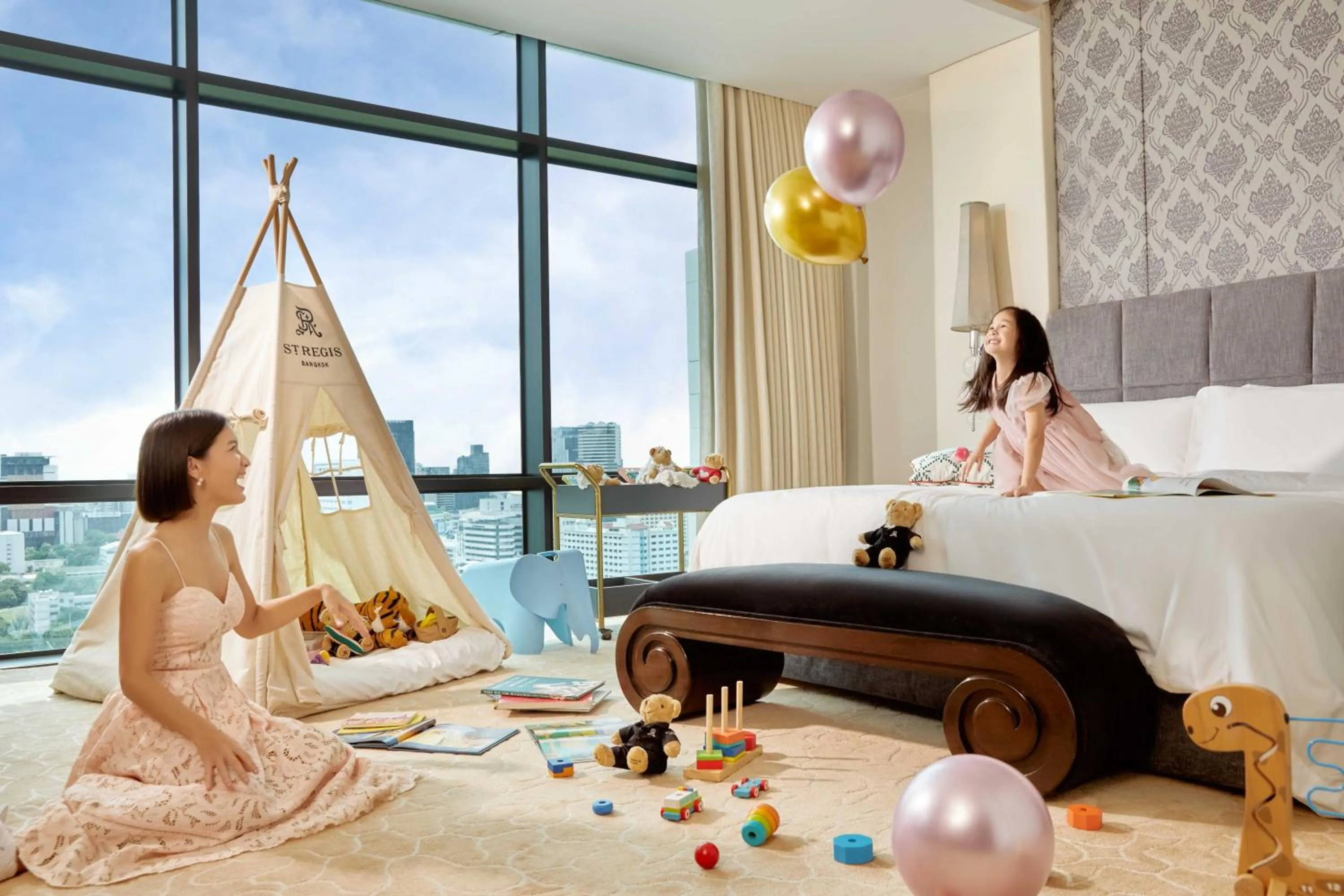 People, Bed in The St. Regis Bangkok