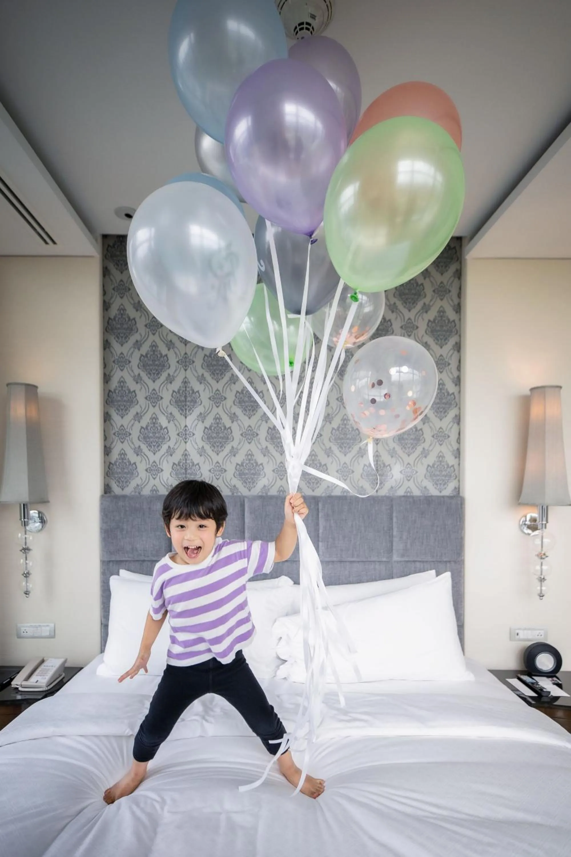 Fitness centre/facilities, Bed in The St. Regis Bangkok