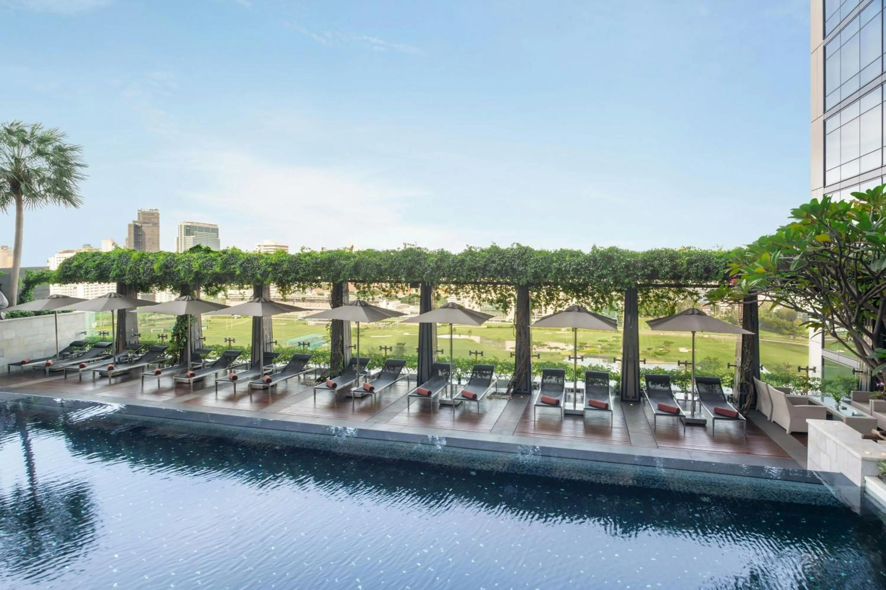 Swimming pool in The St. Regis Bangkok