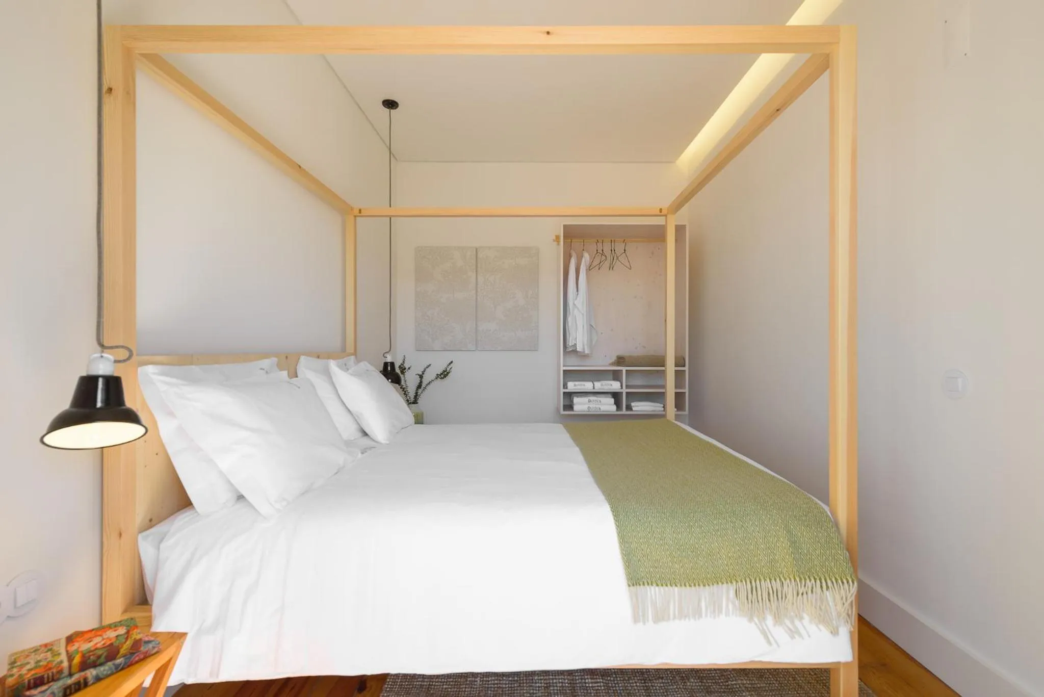 Bed in Dona Graca Lisbon Apartments