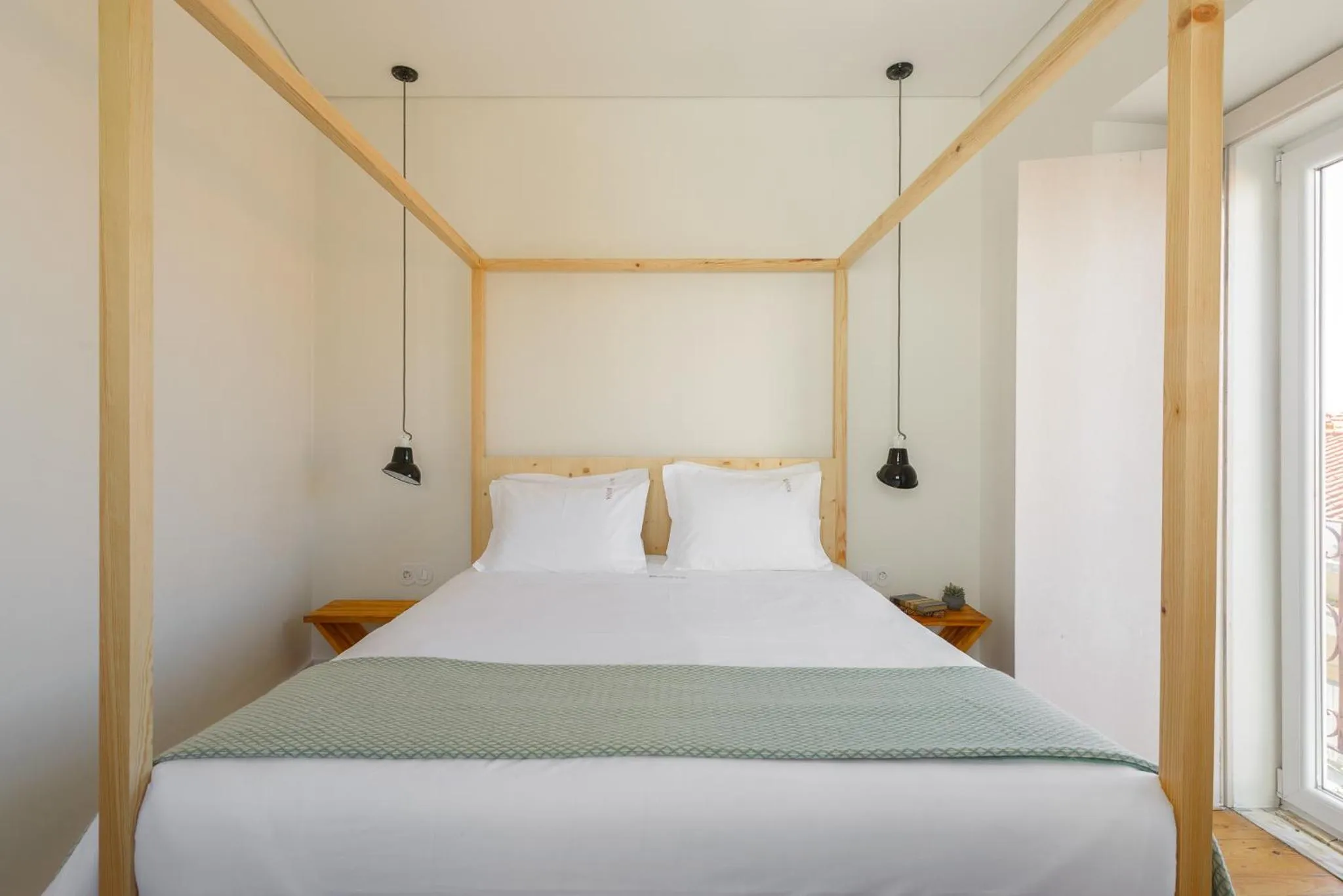 Bed in Dona Graca Lisbon Apartments