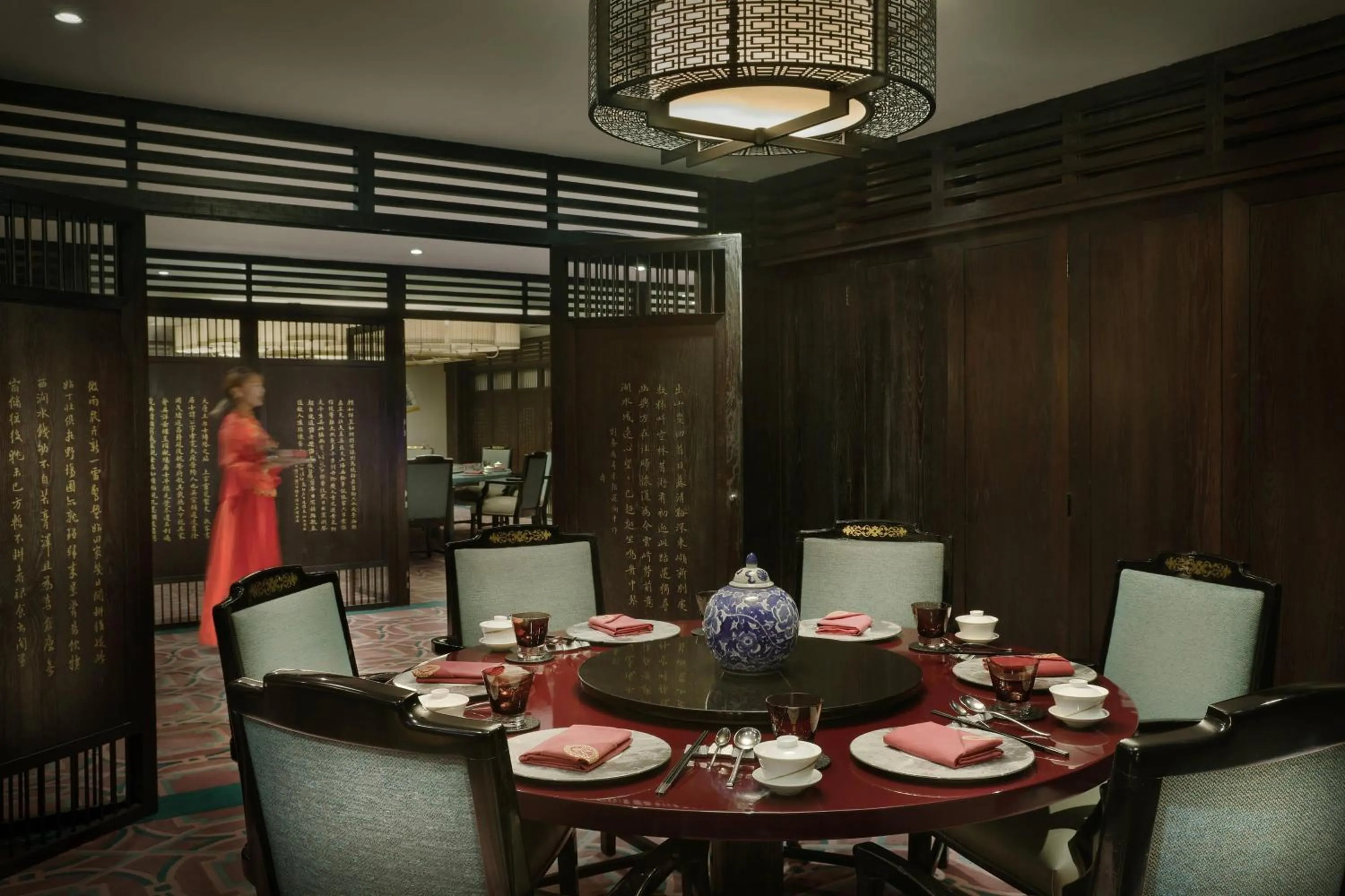 Restaurant/places to eat in Al Bustan Palace, a Ritz-Carlton Hotel