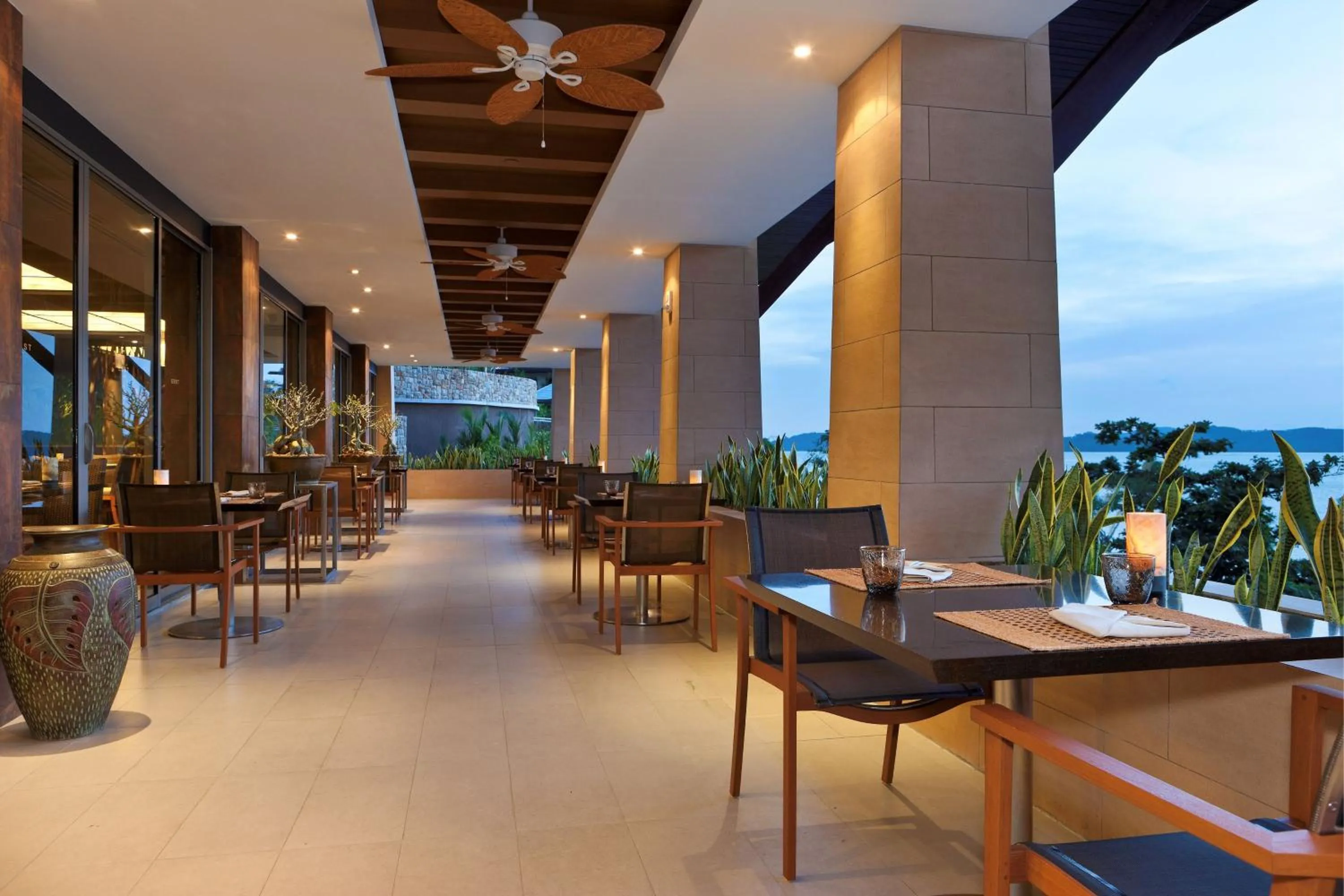 Restaurant/places to eat in The Westin Siray Bay Resort & Spa, Phuket