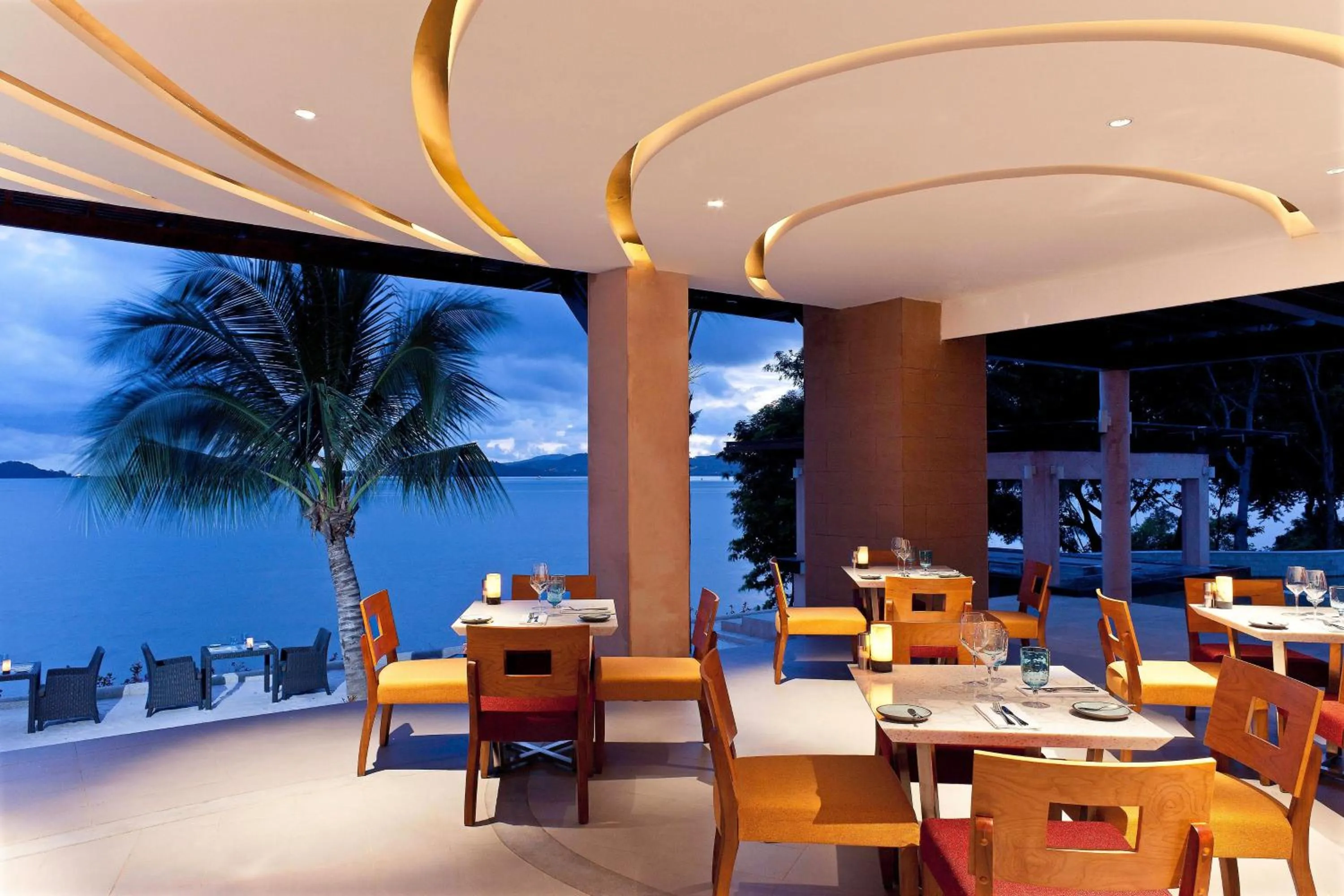 Restaurant/places to eat in The Westin Siray Bay Resort & Spa, Phuket