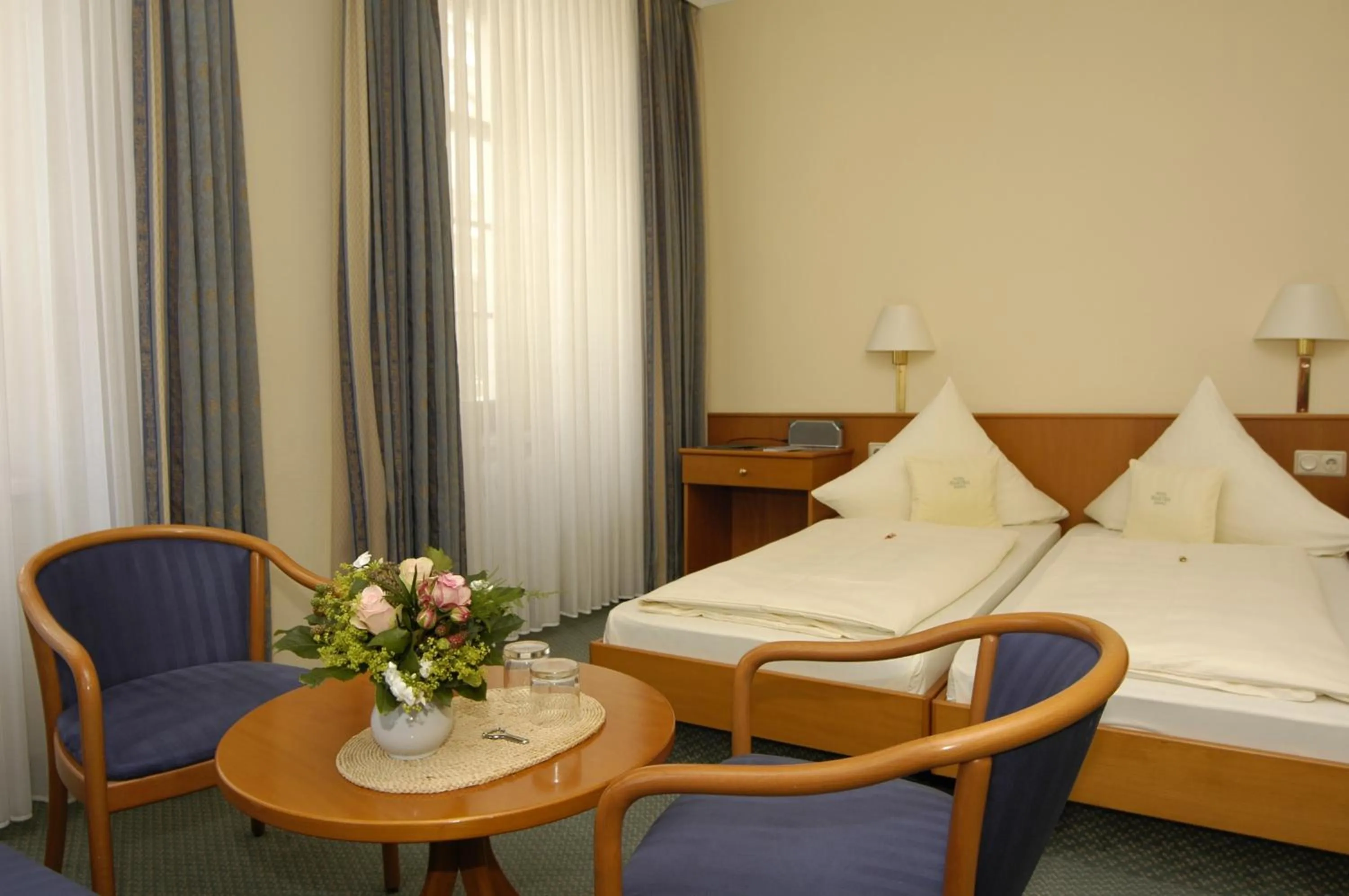 Photo of the whole room, Bed in Hotel Martha Dresden