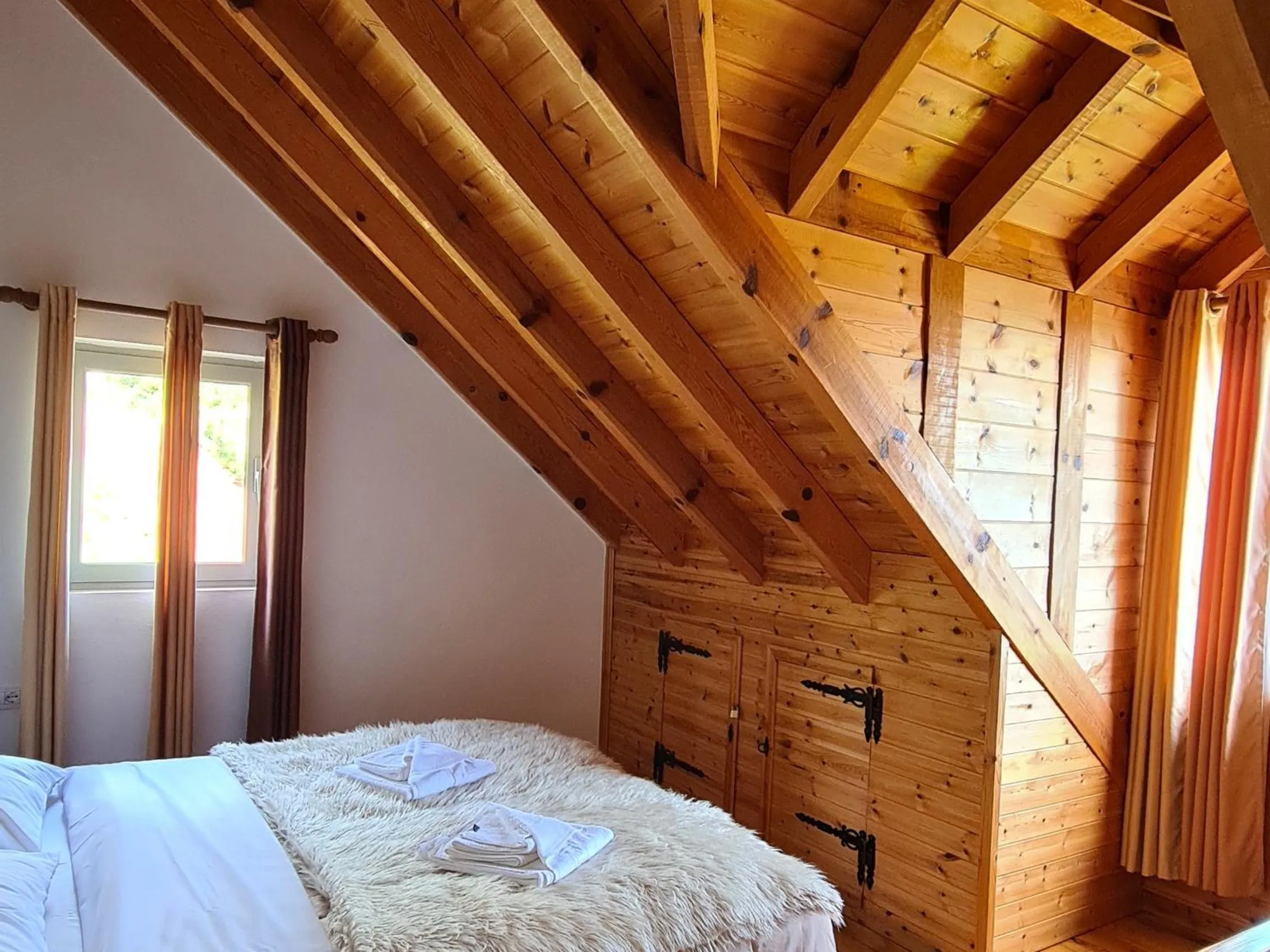 Bed in Sofra E Shpatit