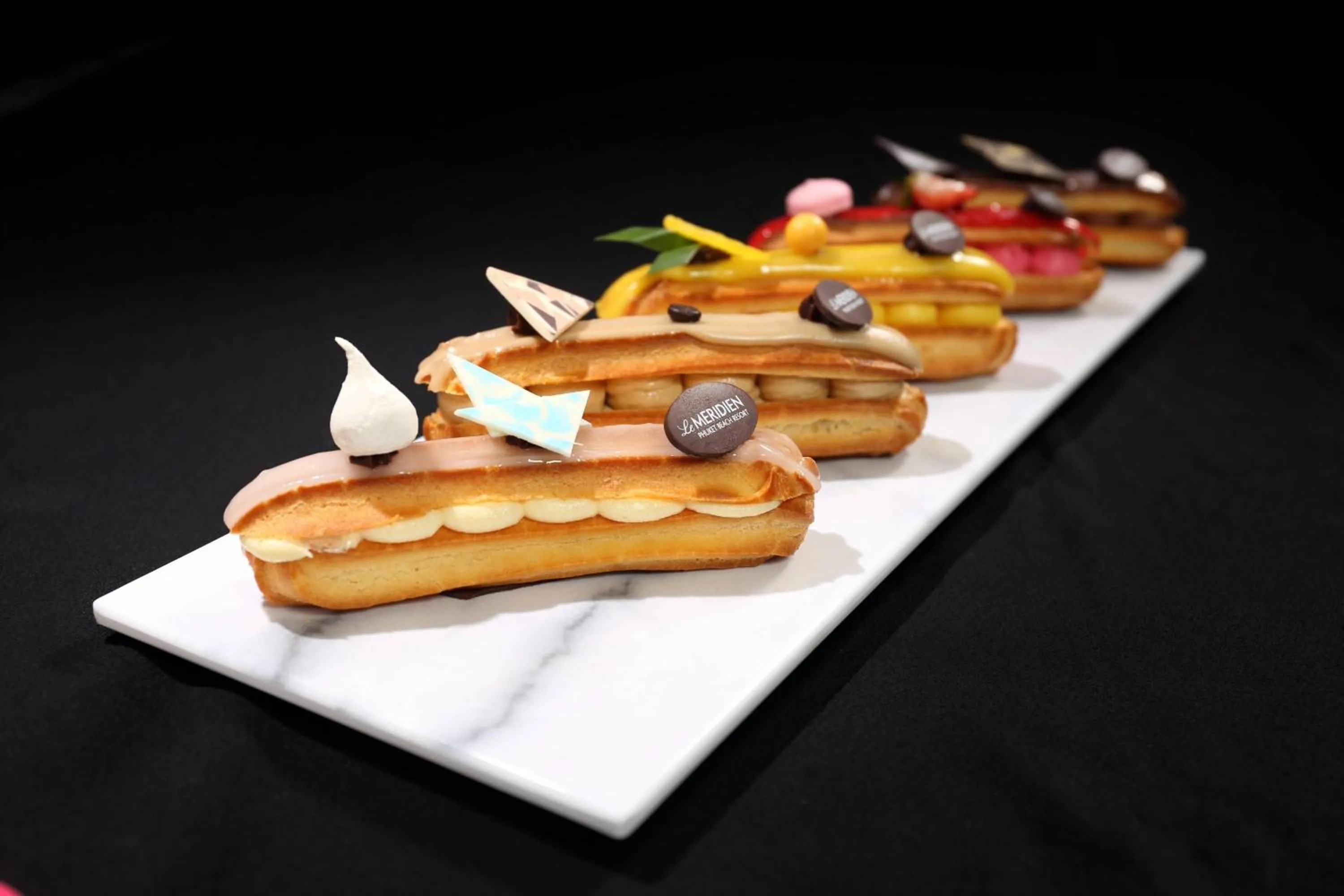 Restaurant/places to eat in Le Meridien Phuket Beach Resort