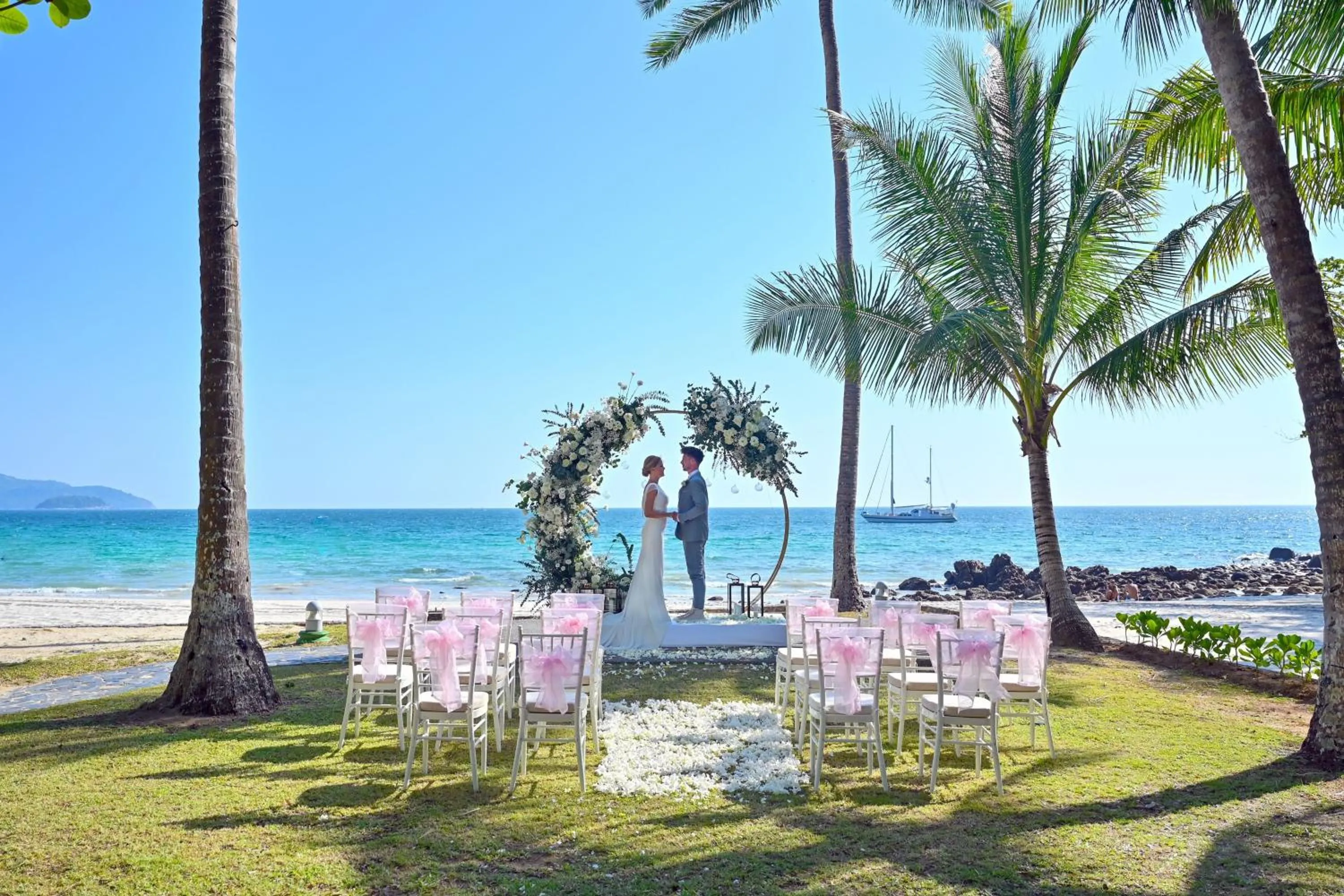 Banquet/Function facilities in Le Meridien Phuket Beach Resort