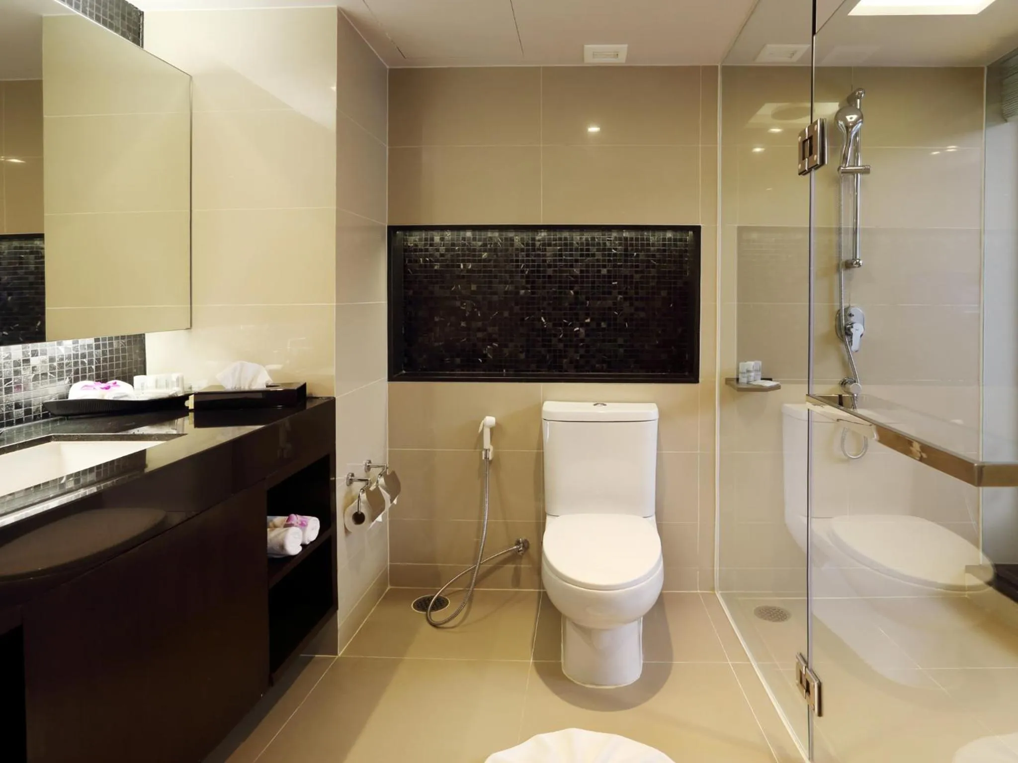 Le Meridien Phuket Beach Resort