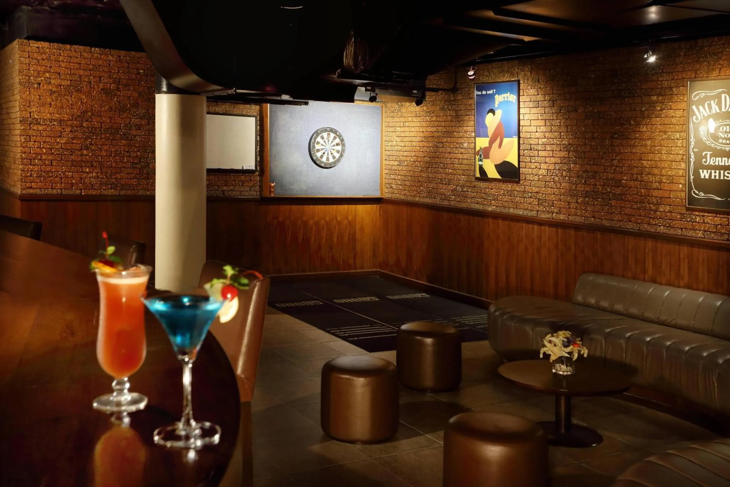 Restaurant/places to eat in Le Meridien Phuket Beach Resort