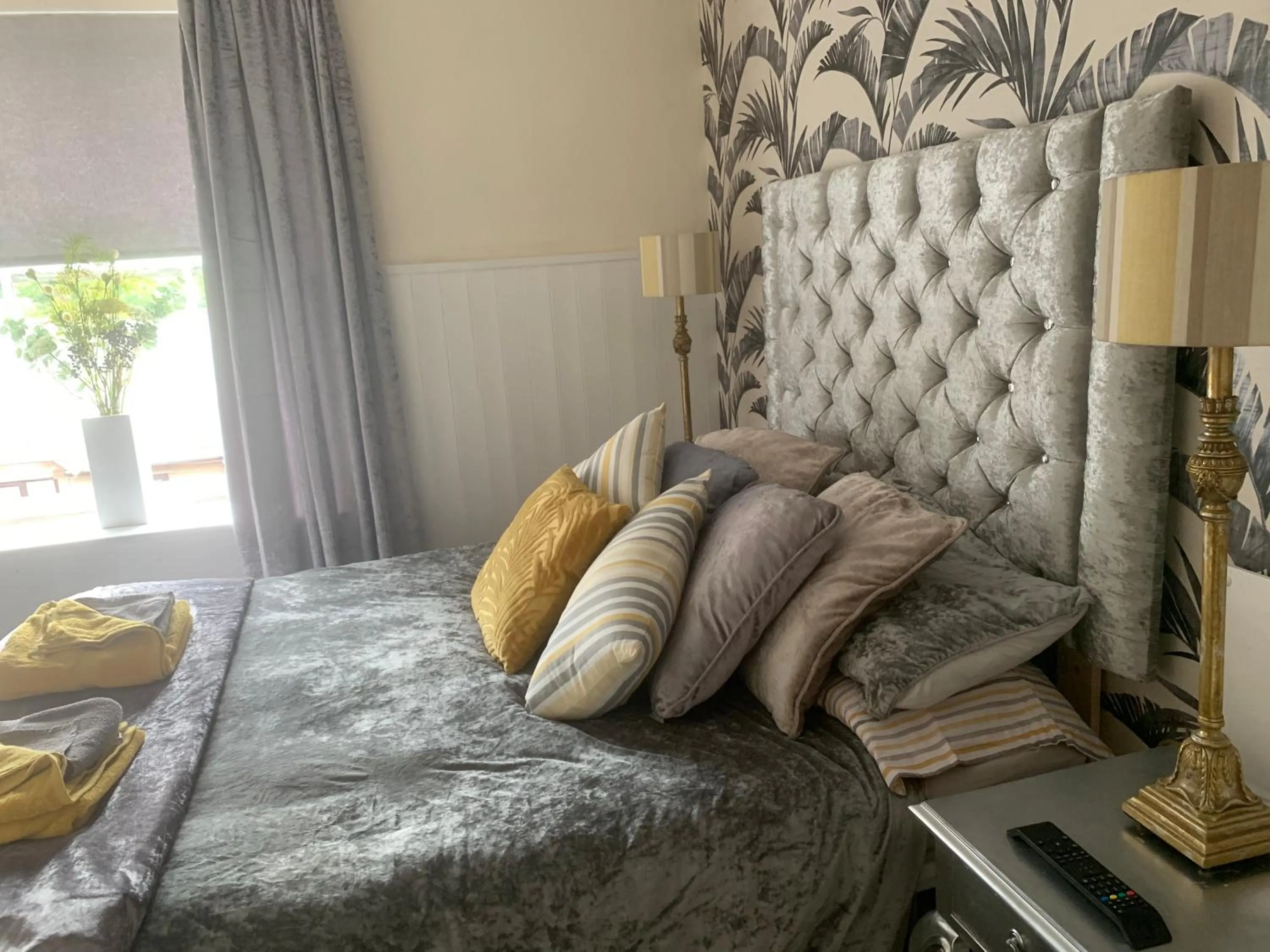 Bed in Peniarth arms