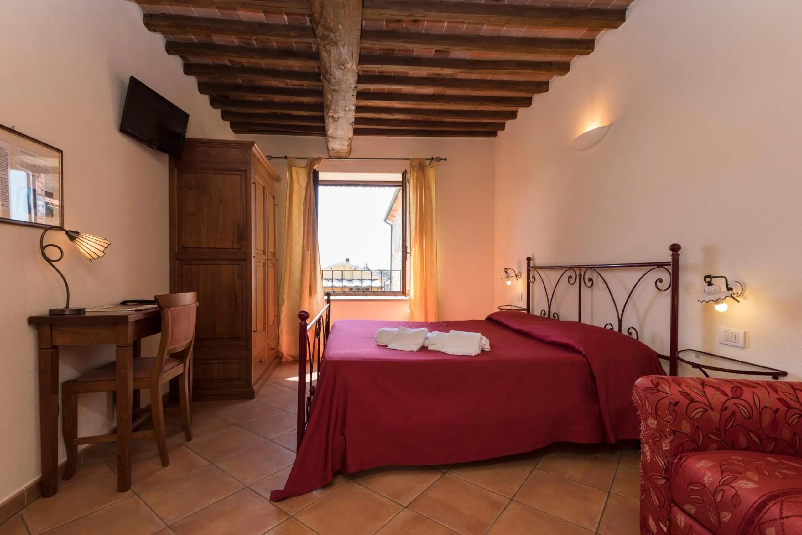 Photo of the whole room, Bed in Bed & Breakfast Suvereto