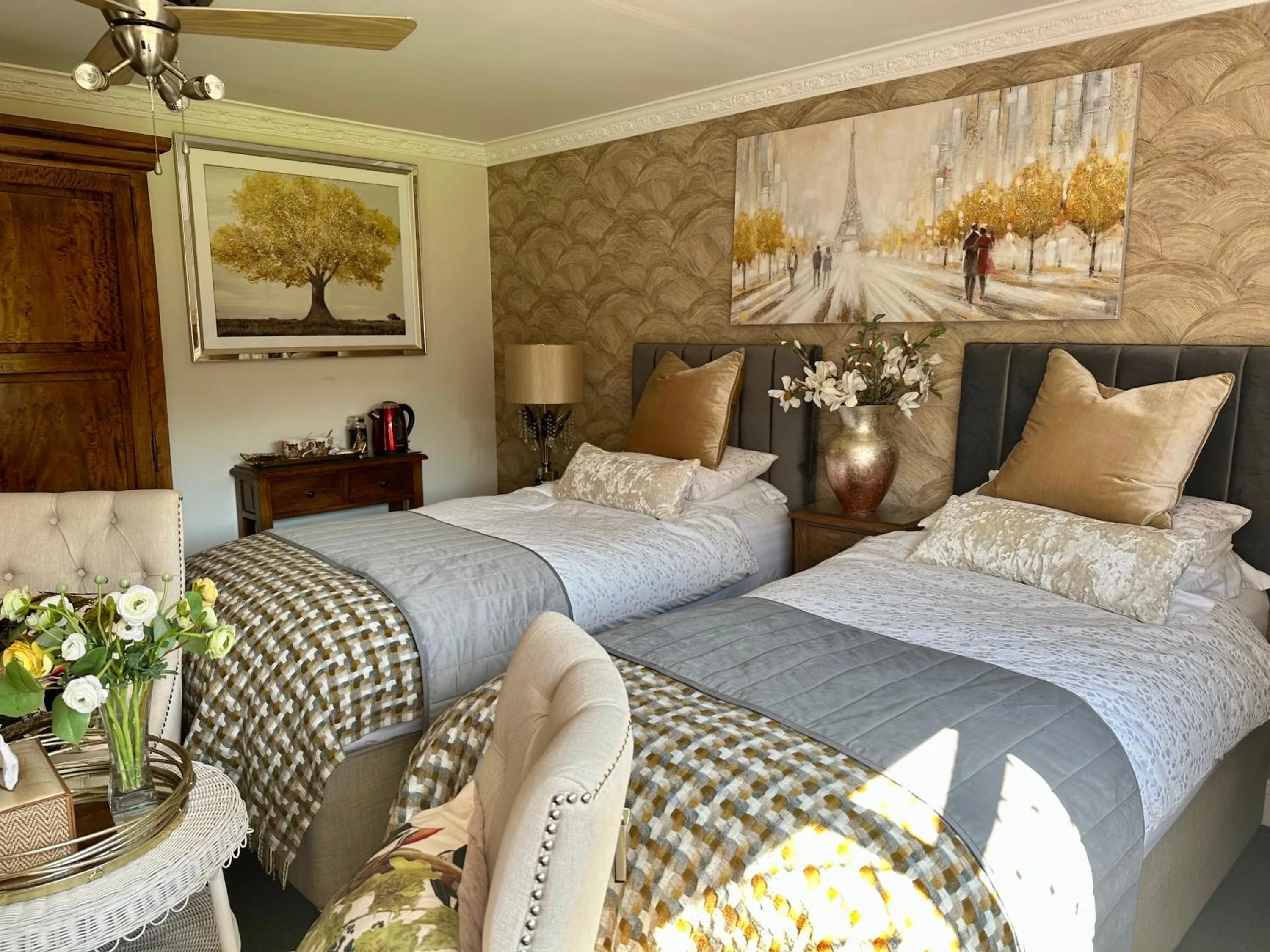 Bed in Beechwood B and B