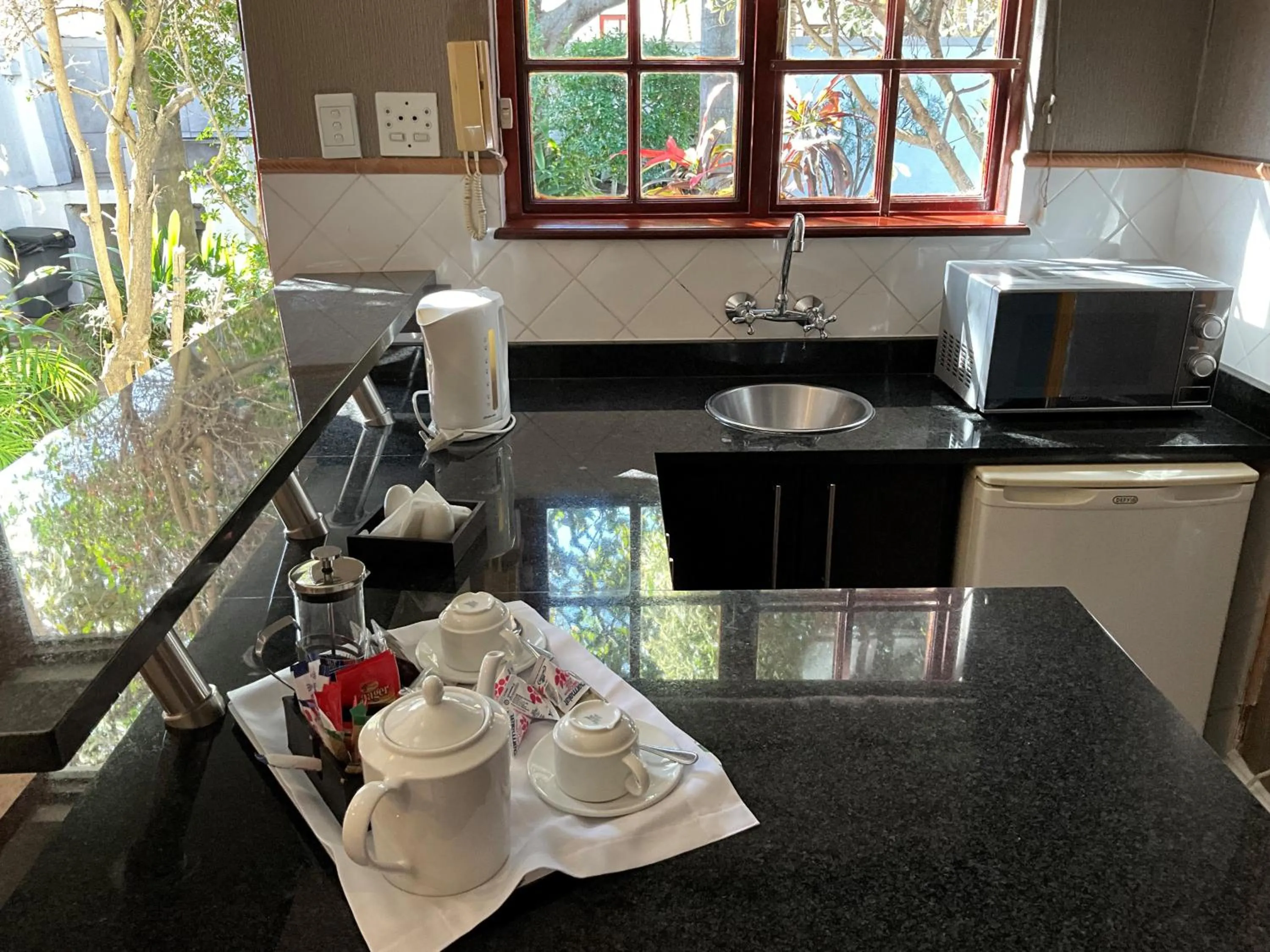 Coffee/tea facilities in Brighton Lodge - #Solar Energy #No Loadshedding