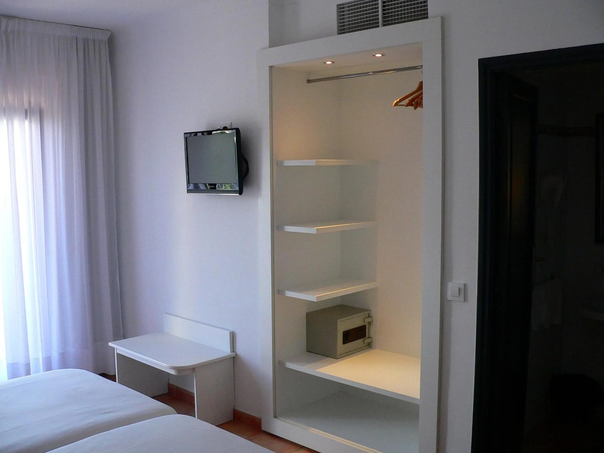 Bed in Hotel Boutique Bon Repos - Adults Only