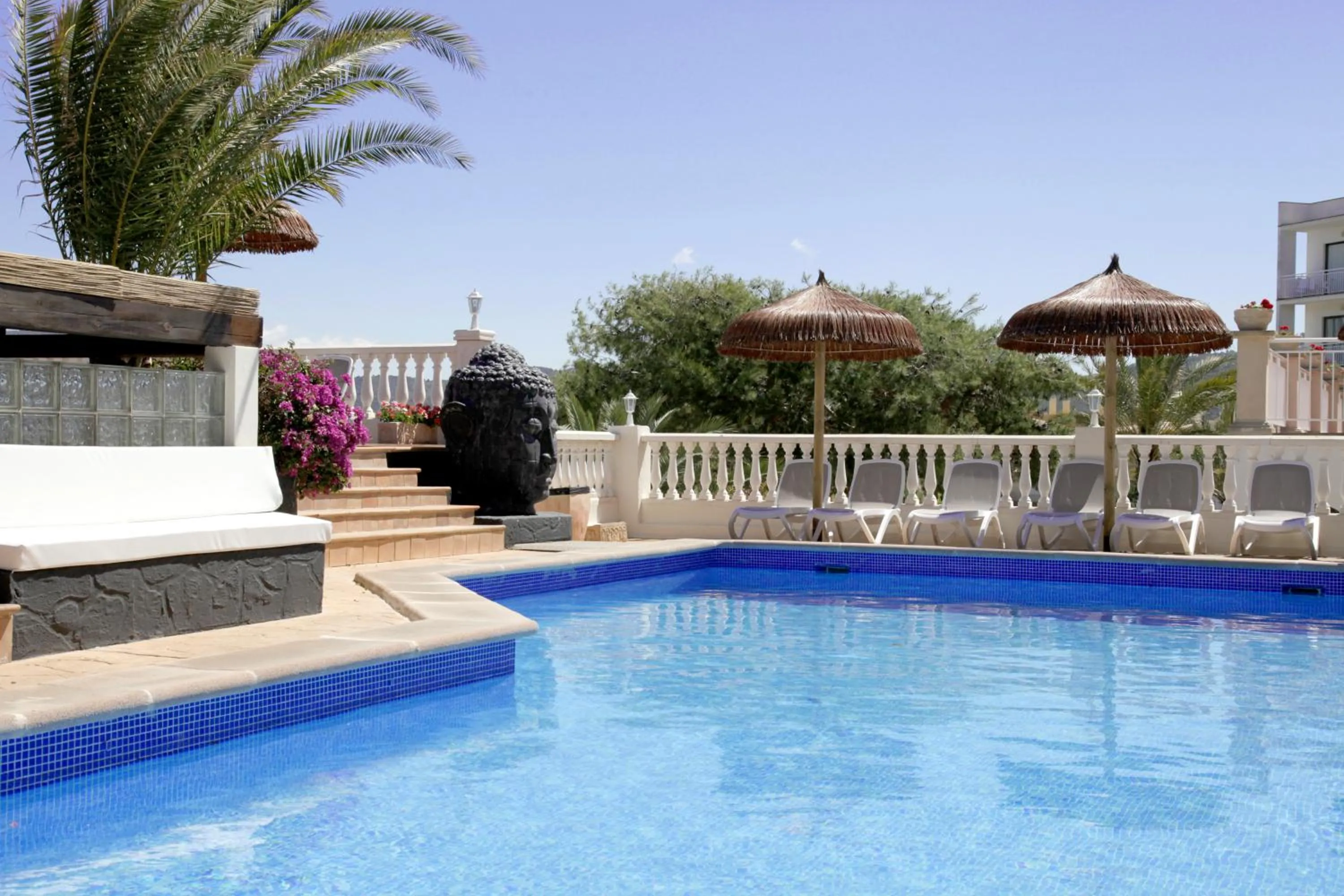 Swimming pool in Hotel Boutique Bon Repos - Adults Only