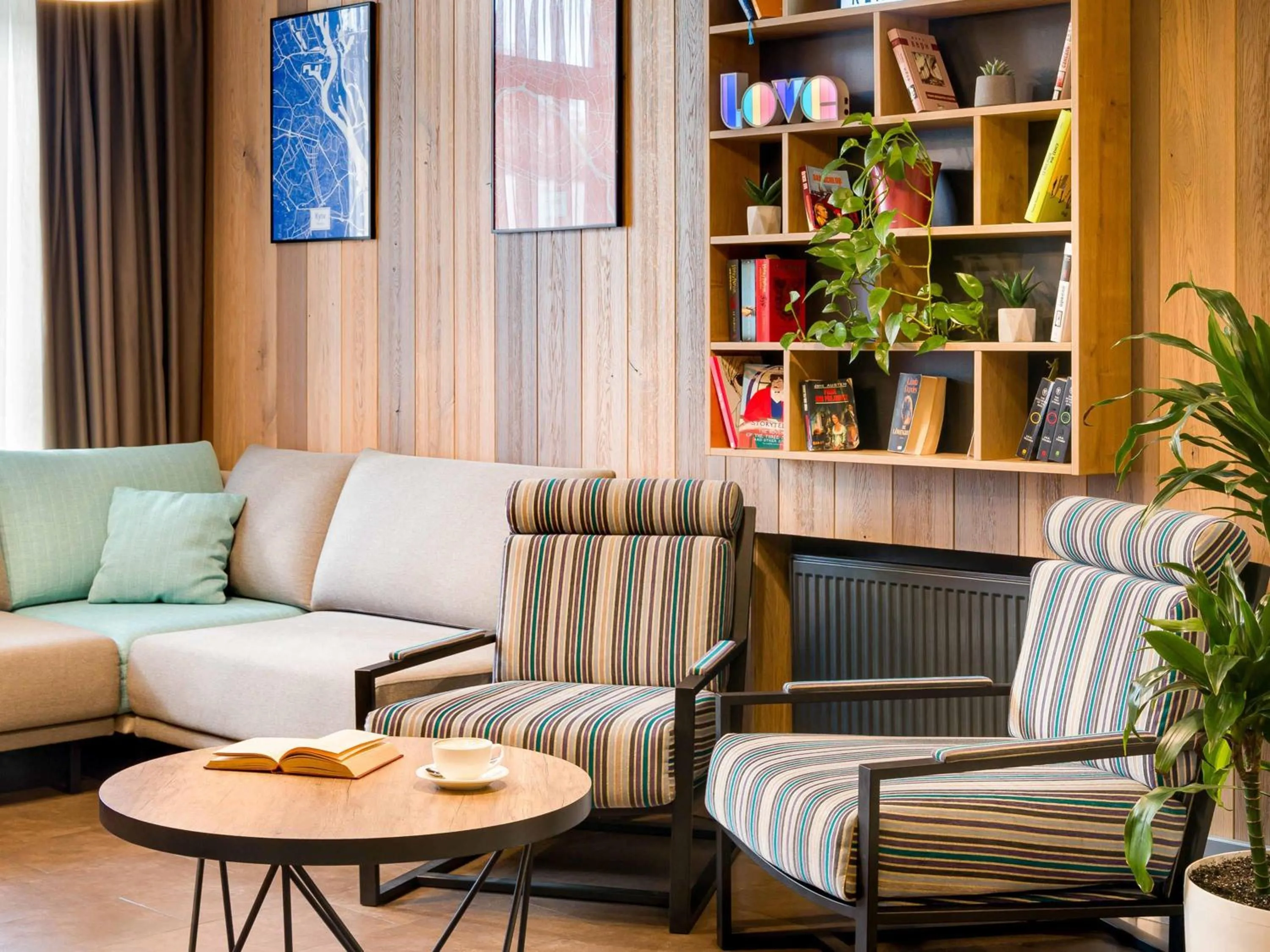 Property building in ibis Kyiv City Center