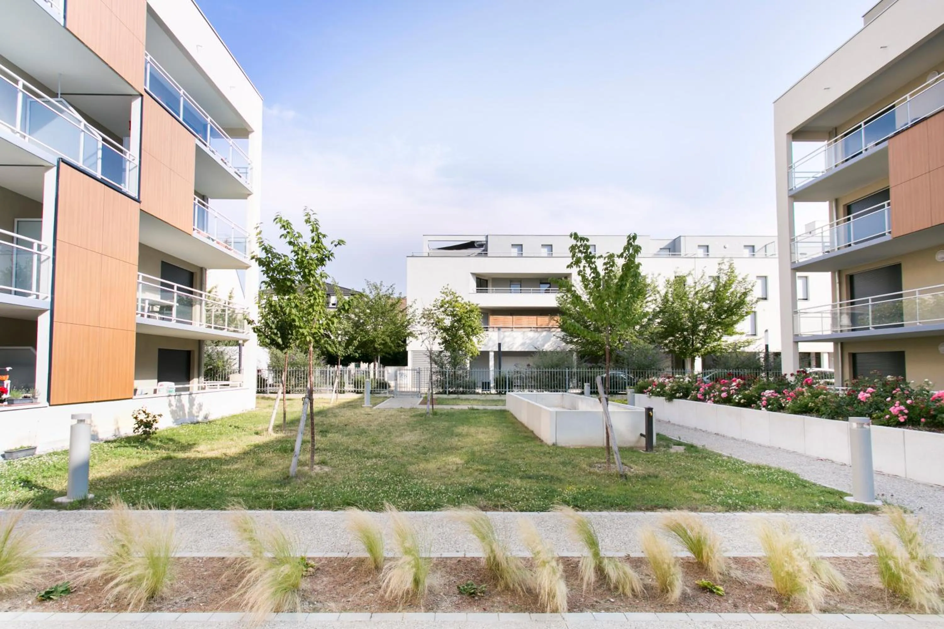 Property building in Zenao Appart'hôtels Mulhouse